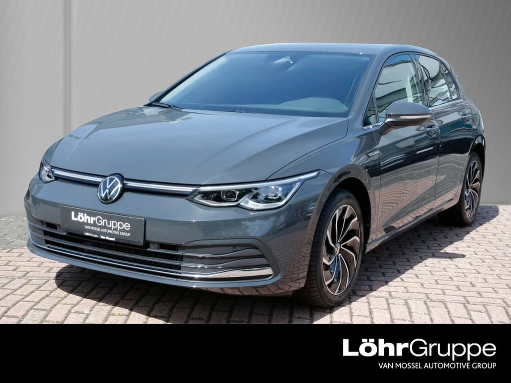Volkswagen-Golf-image-0
