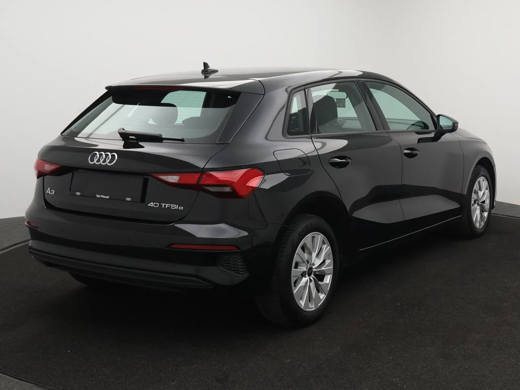 Audi A3 Sportback PHEV Audi A3 Sportback Attraction 40TFSIe 204PK *AUTOMAAT*ACC*VIRTUAL COCKPIT*NAVI*APP-CONNECT*...*