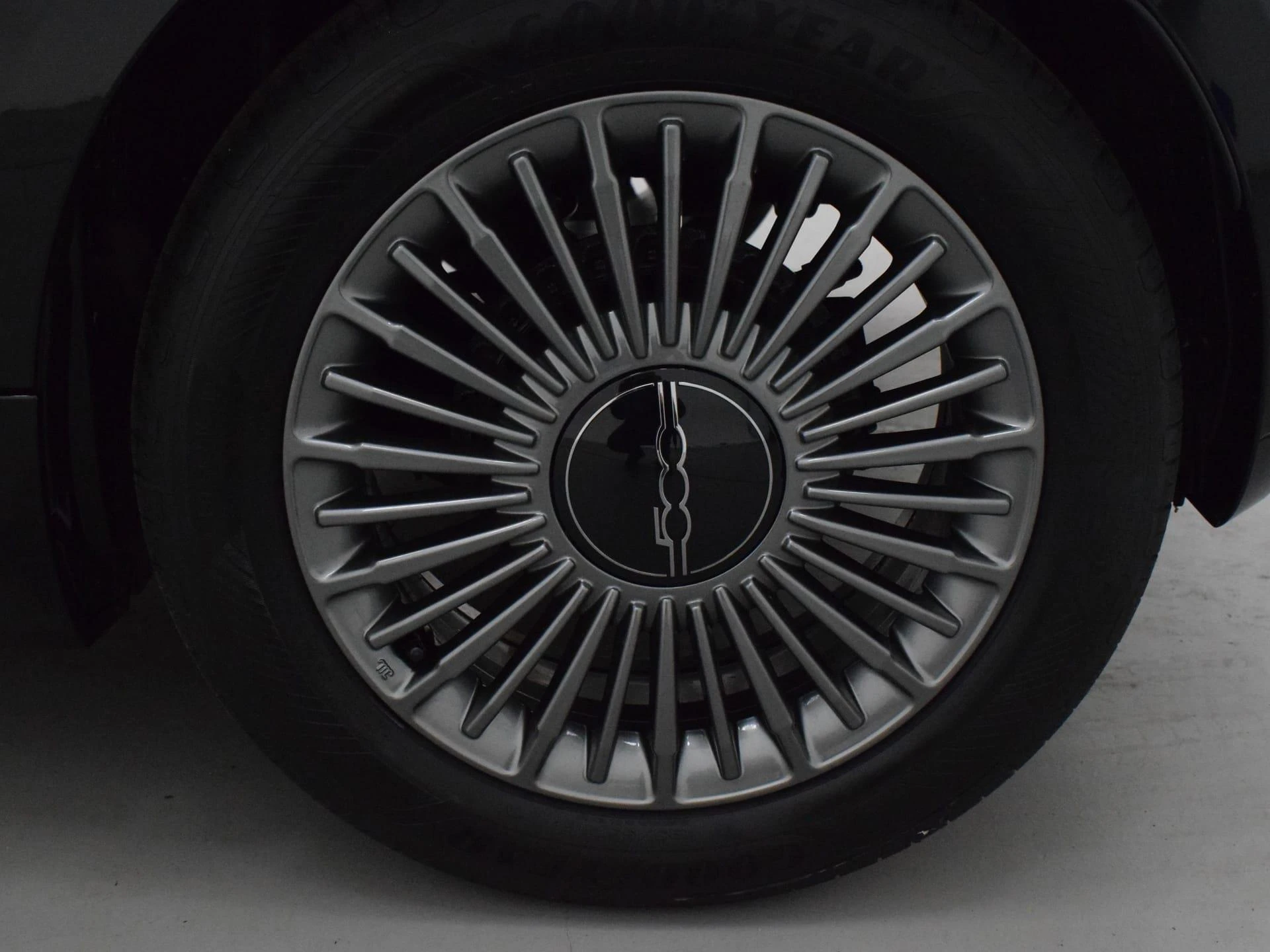 Fiat-500e-image-6