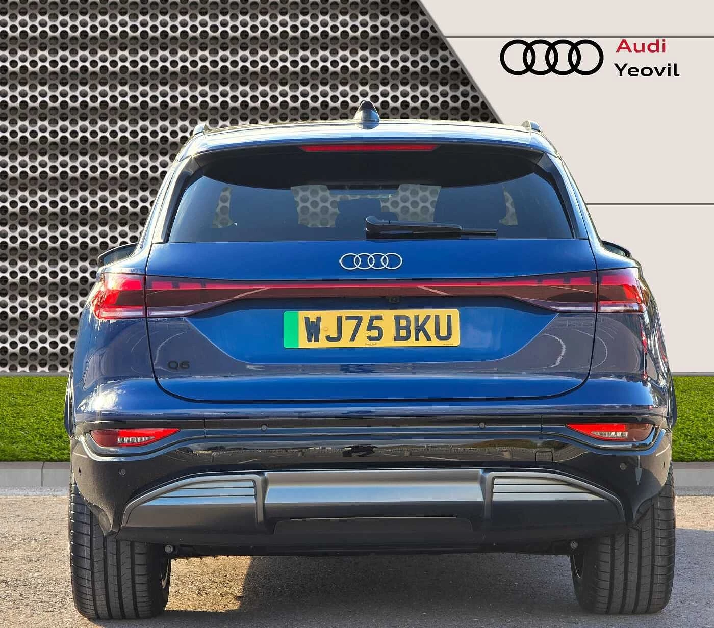 Audi-Q6 e-tron-image-11