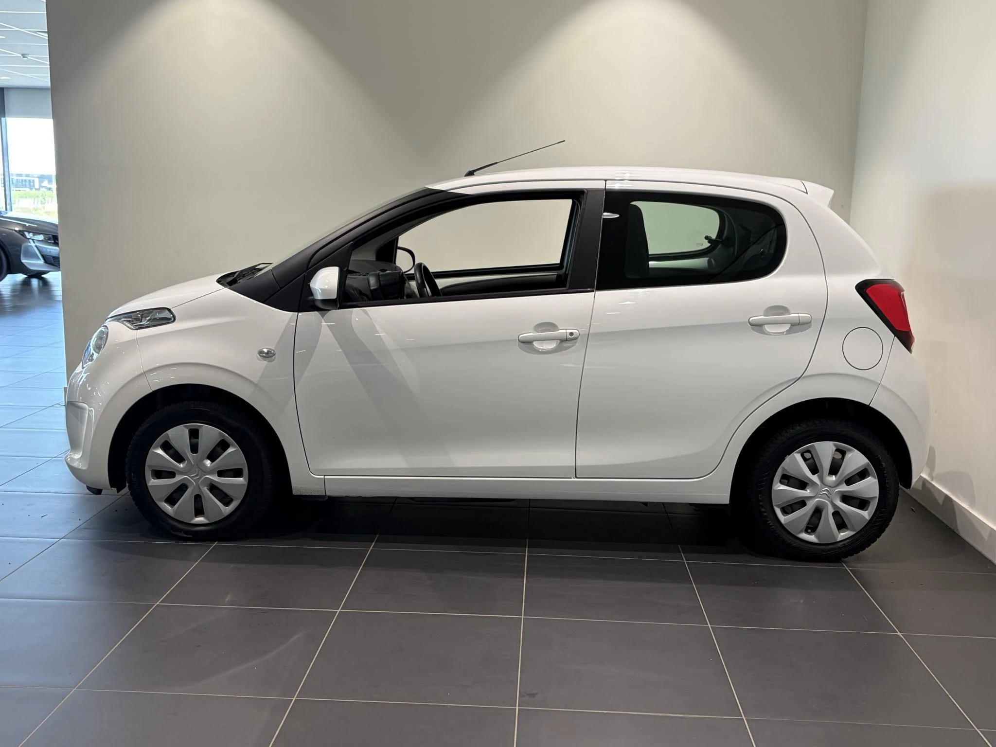 Citroën-C1-image-2
