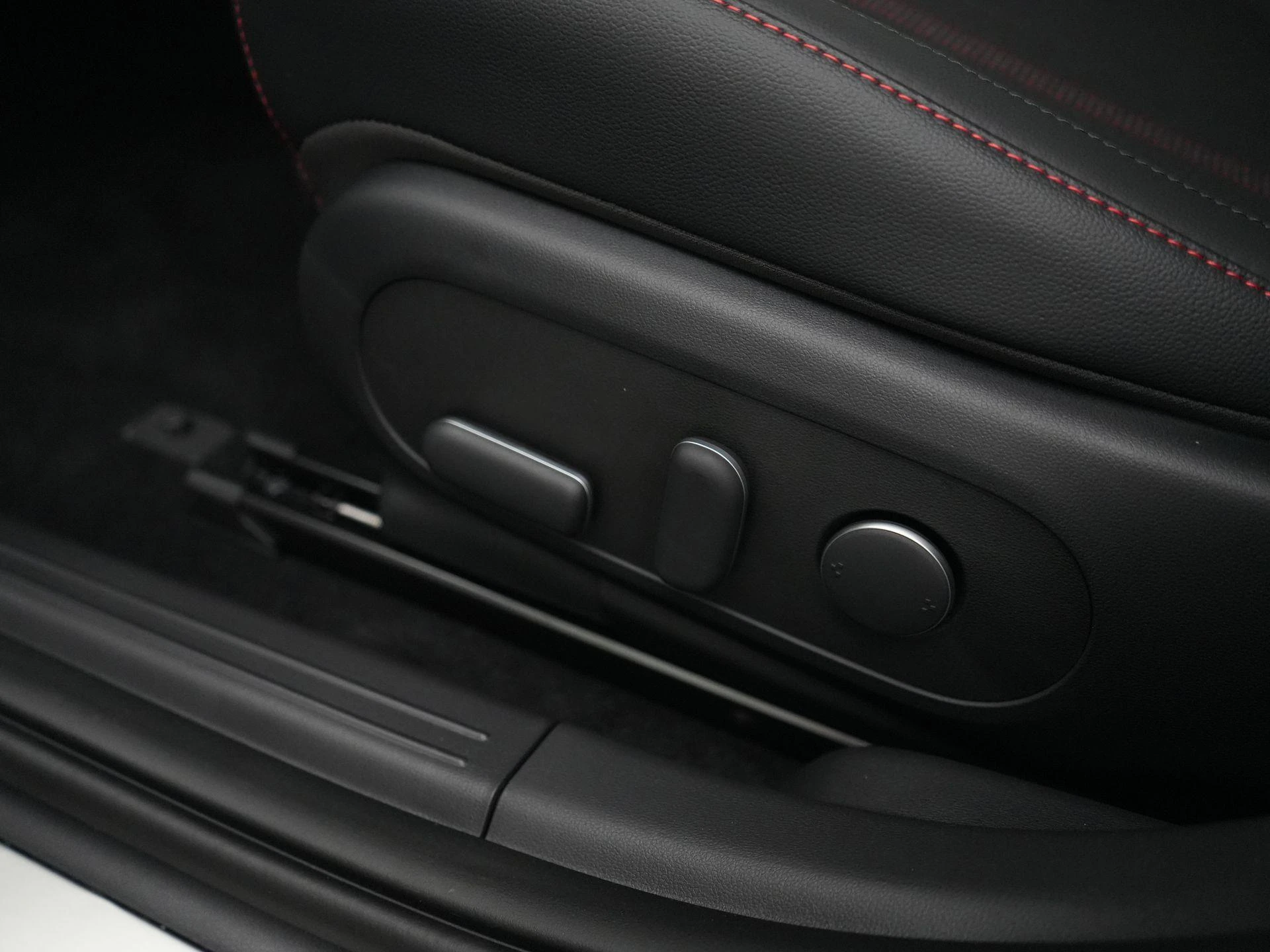 Hyundai-IONIQ 5-image-34