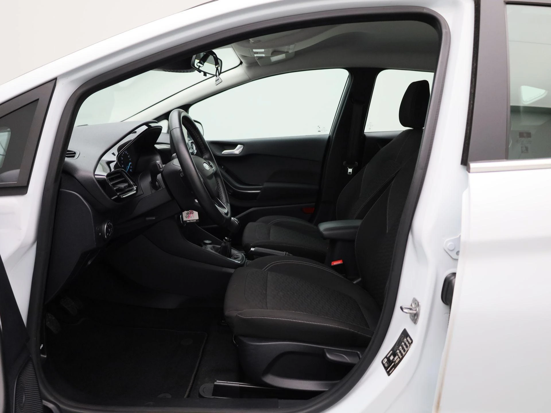 Ford-Fiesta-image-8