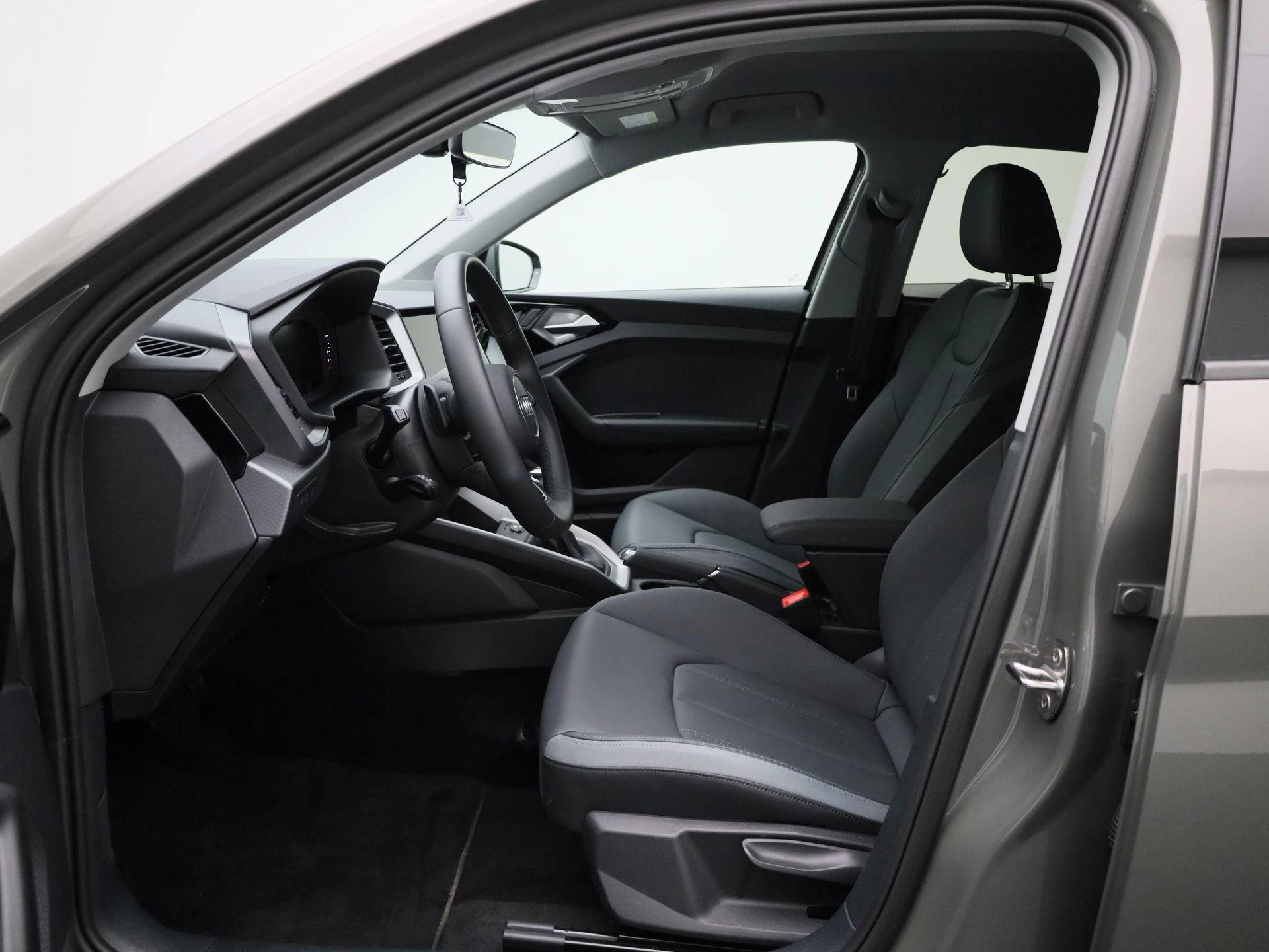 Audi-A1 Sportback-image-11