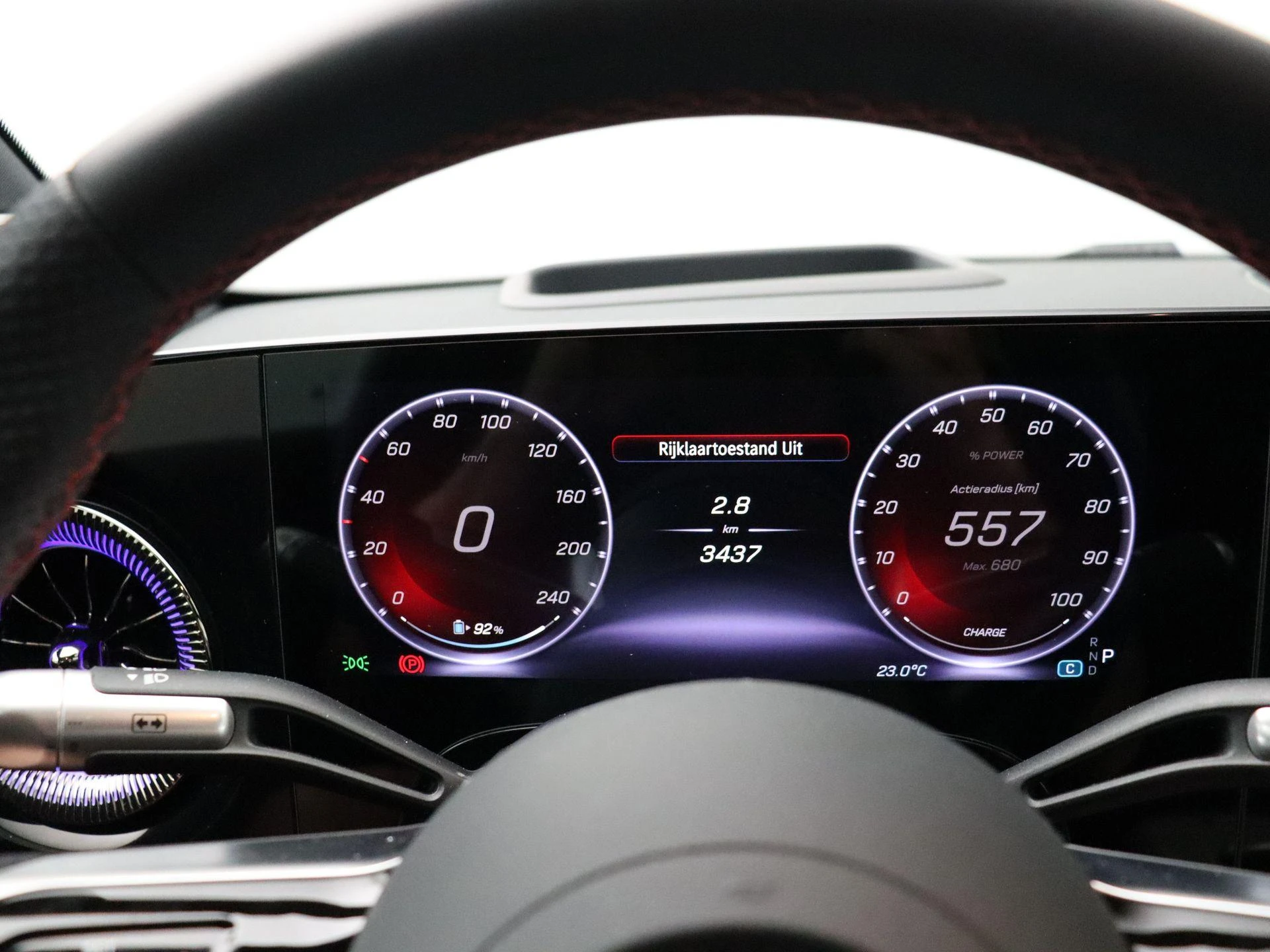 Mercedes-Benz-CLA-image-13