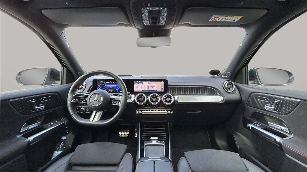 Mercedes-Benz-EQB-image-14