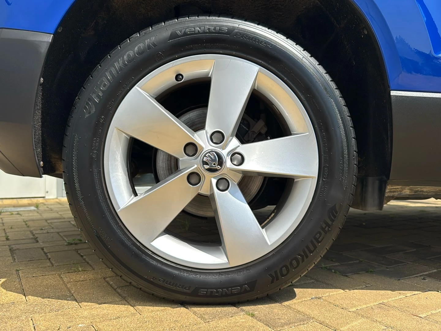 Škoda Karoq 1.0 TSI SE 5dr