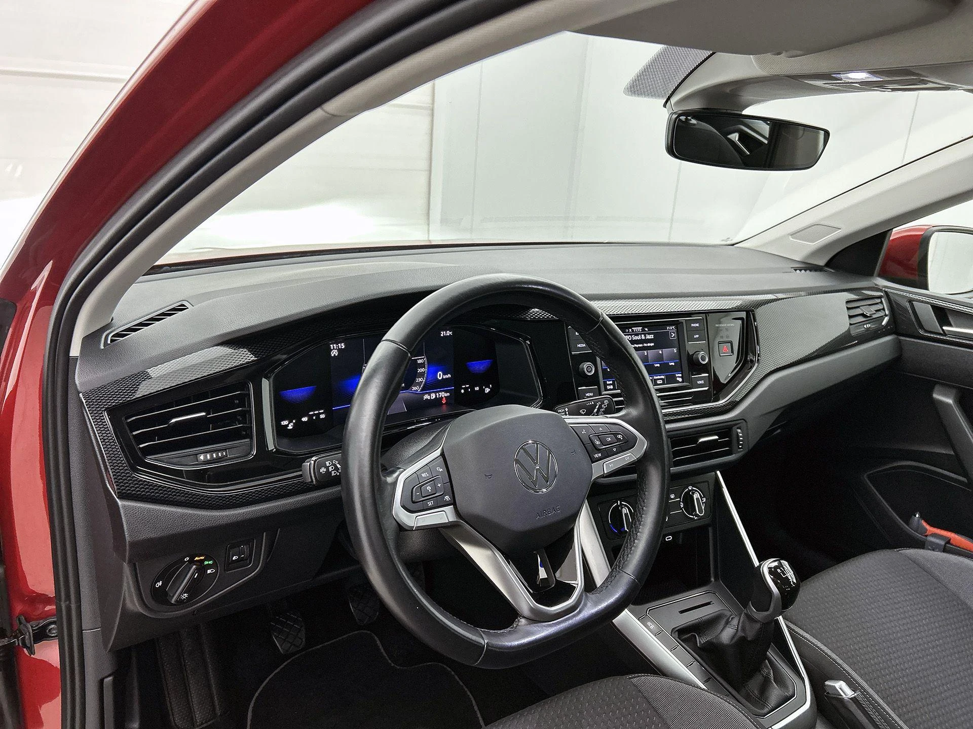 Volkswagen-Taigo-image-7
