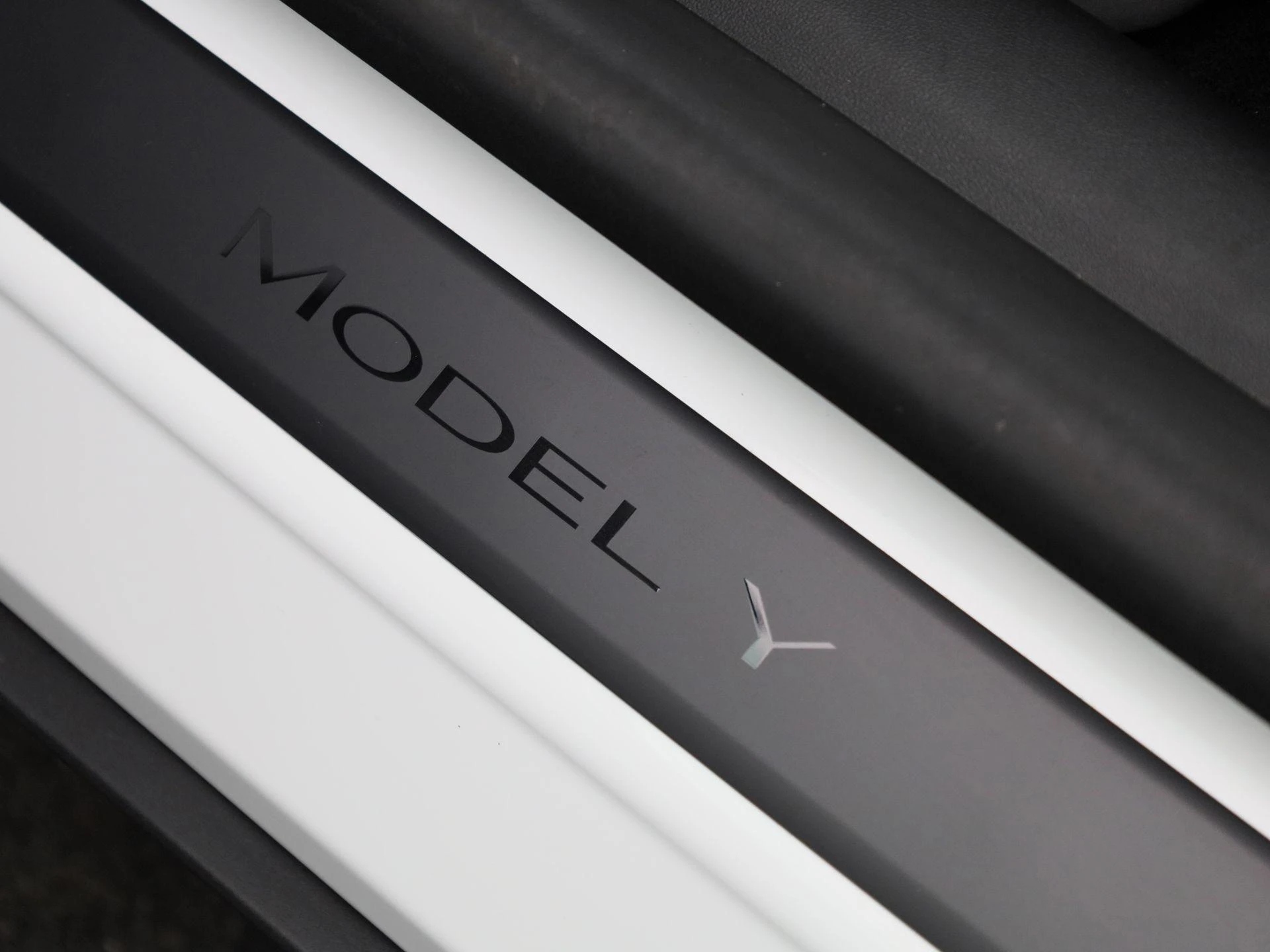 Tesla-Model Y-image-30