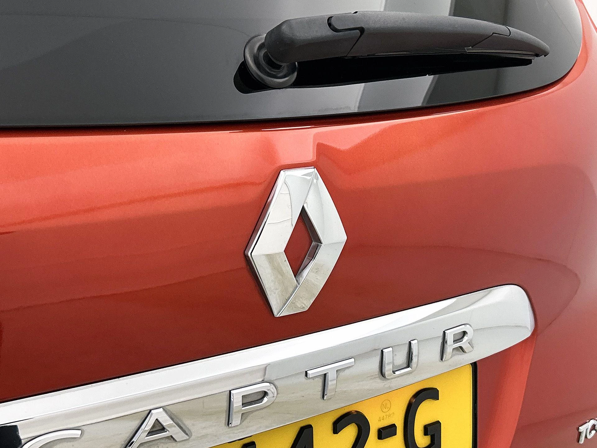 Renault-Captur-image-12