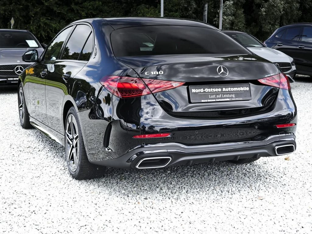 Mercedes-Benz-C-Klasse 180-image-4