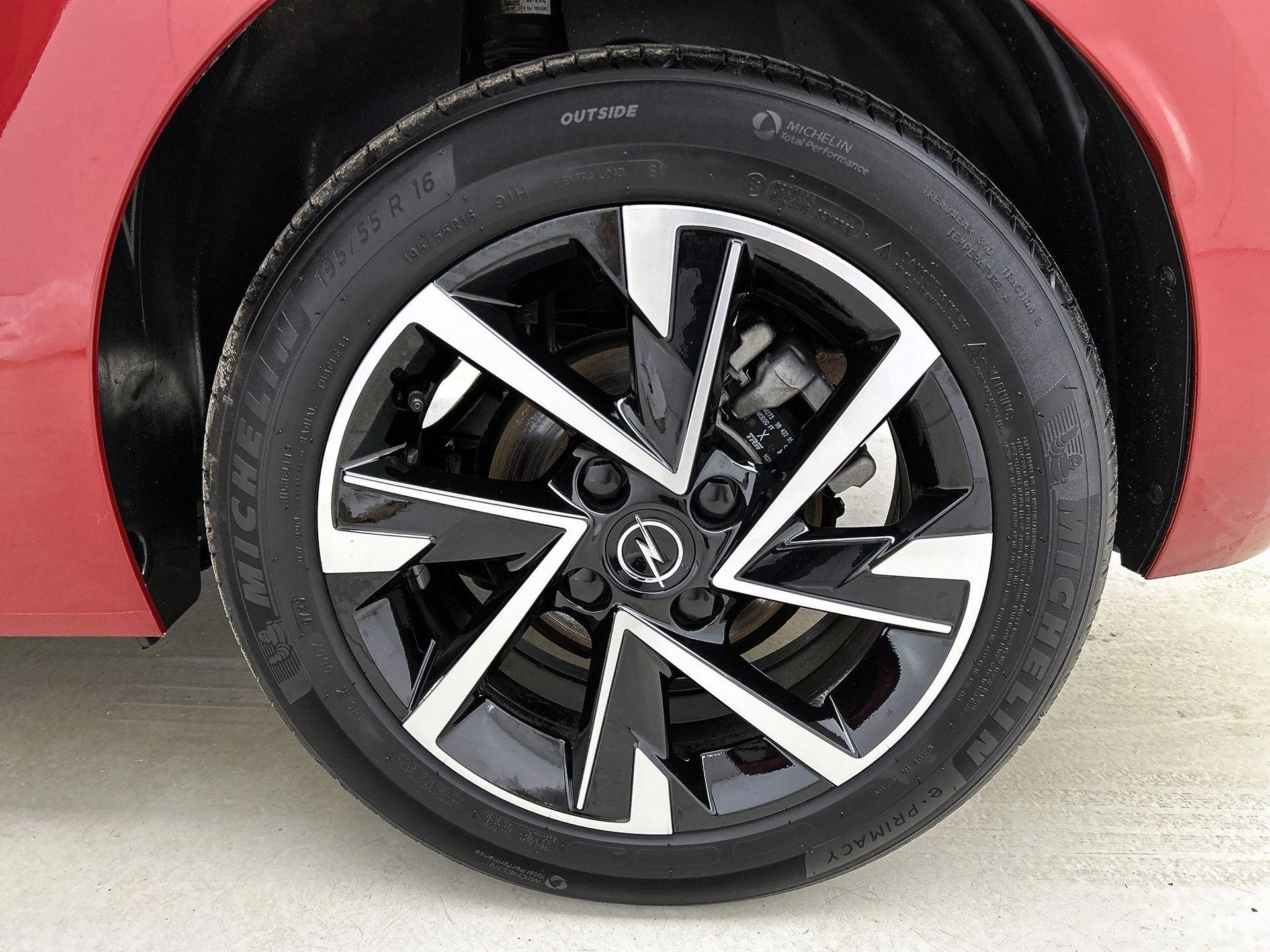 Opel Corsa 1.2 Turbo Hybrid GS