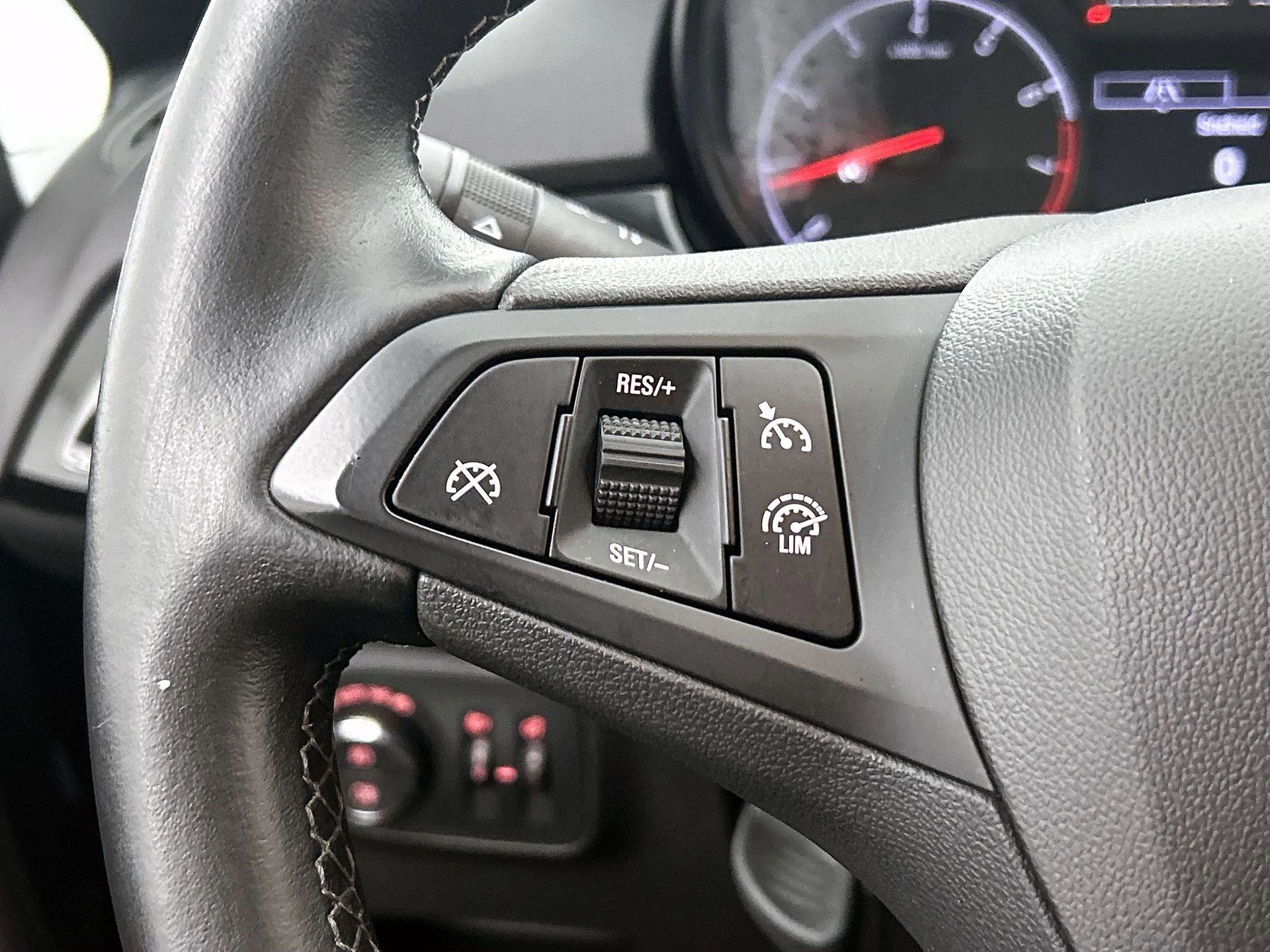 Opel-Corsa-image-5
