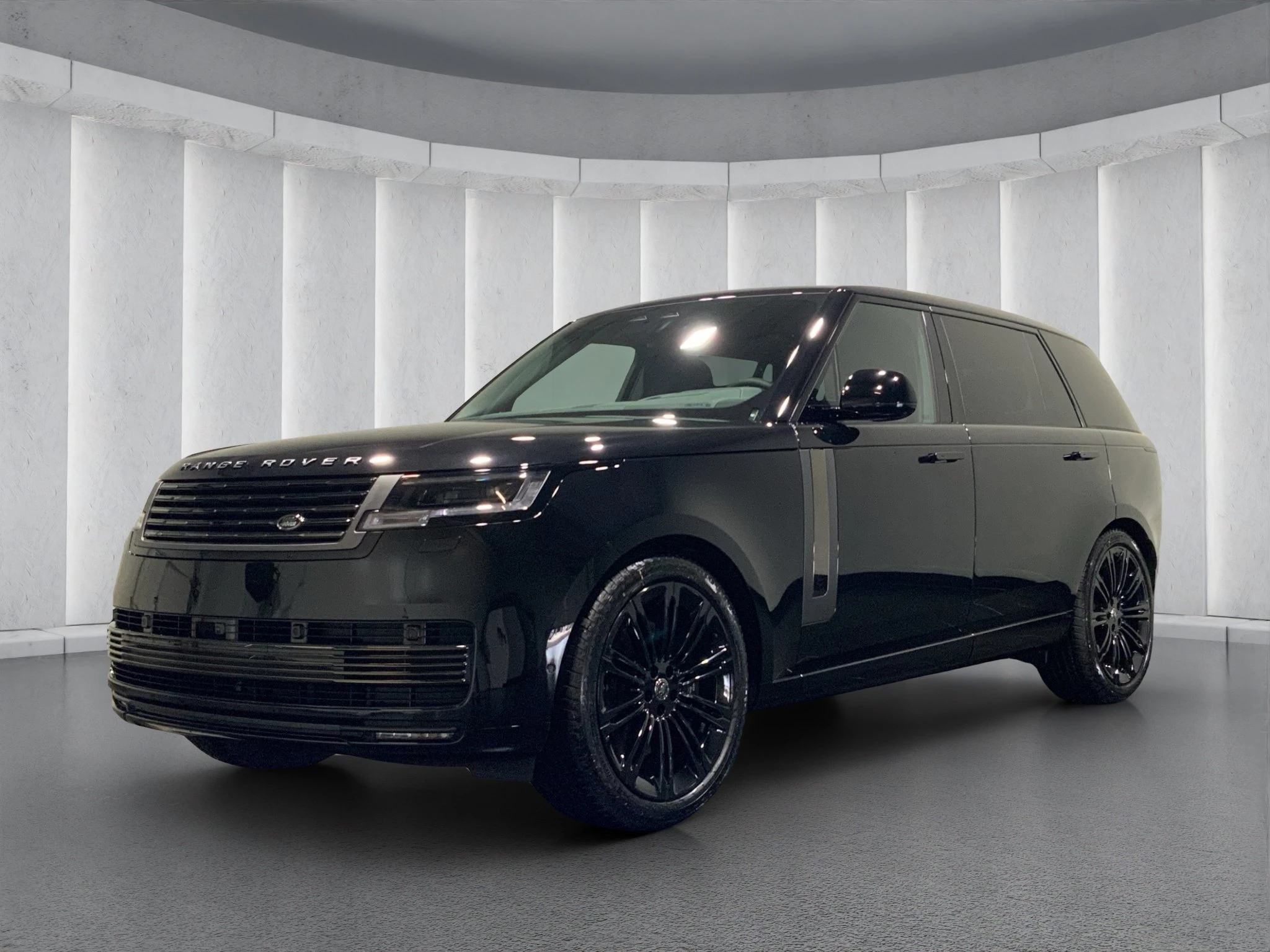 Land Rover-Range Rover-image-0