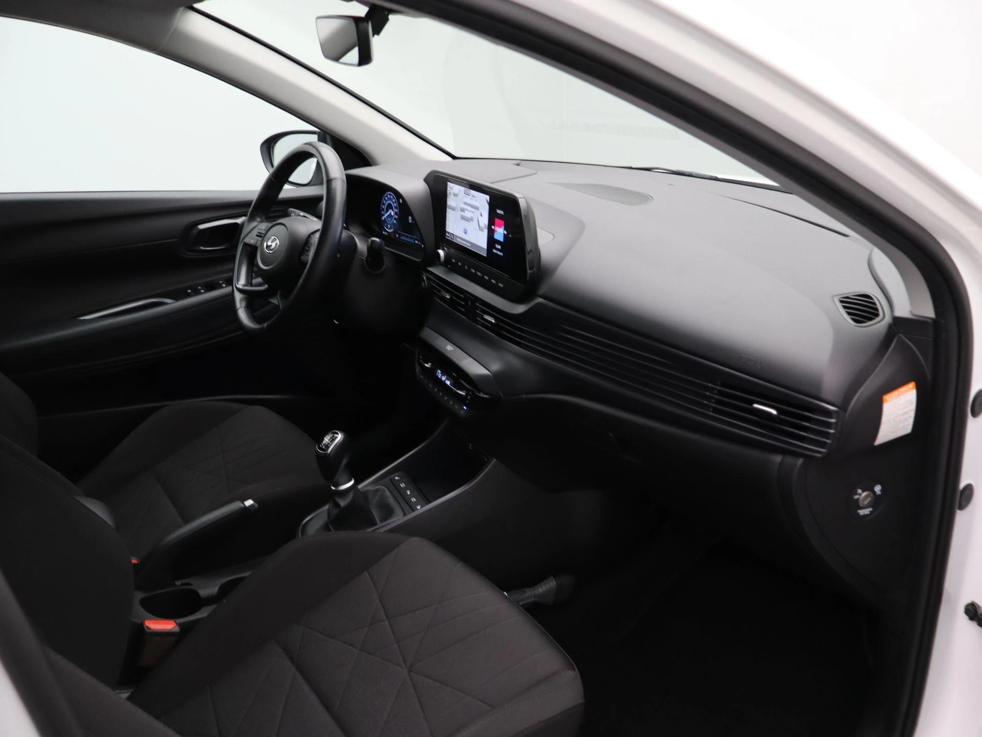 Hyundai-Bayon-image-30