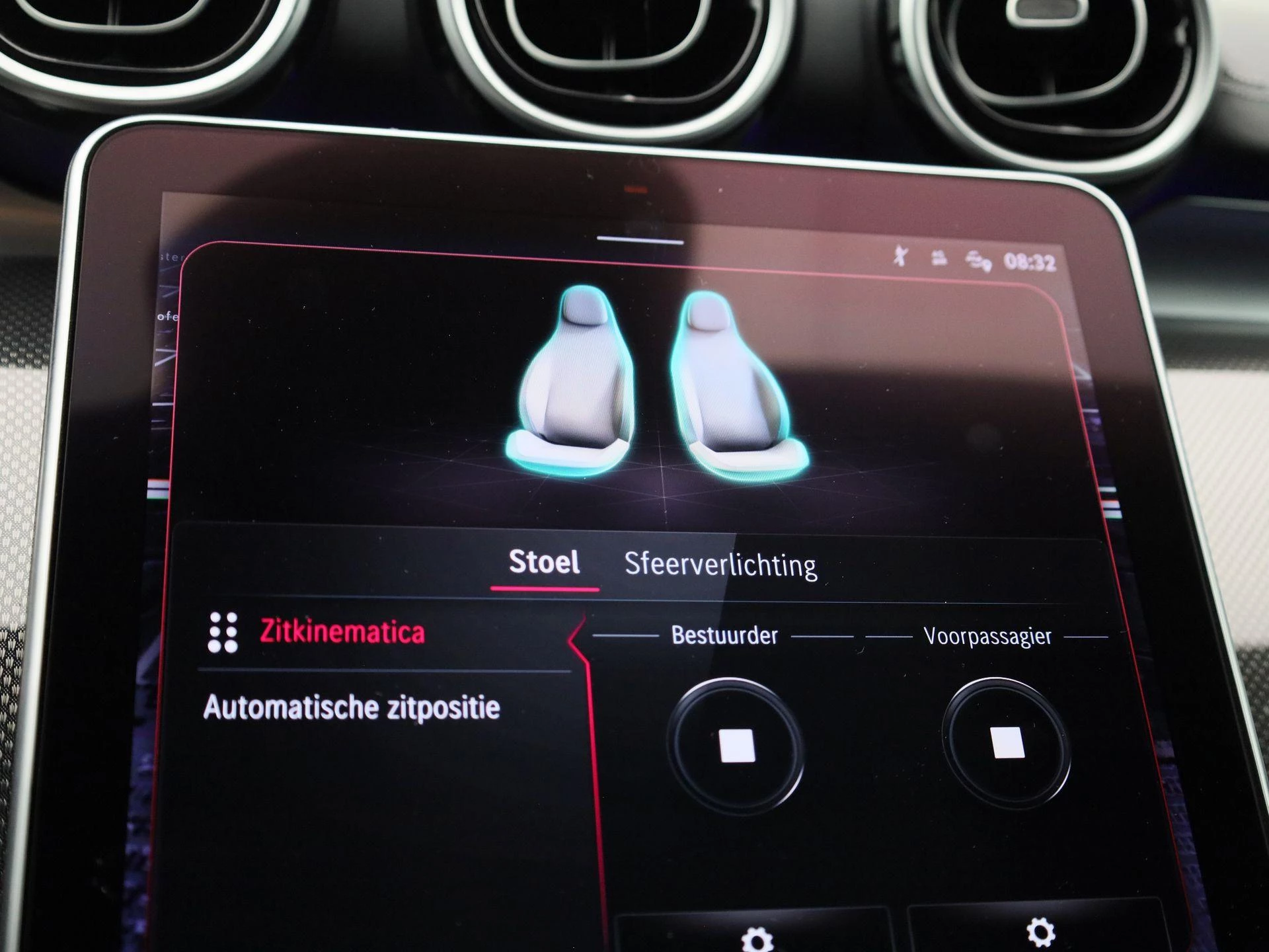 Mercedes-Benz-C-Klasse-image-34