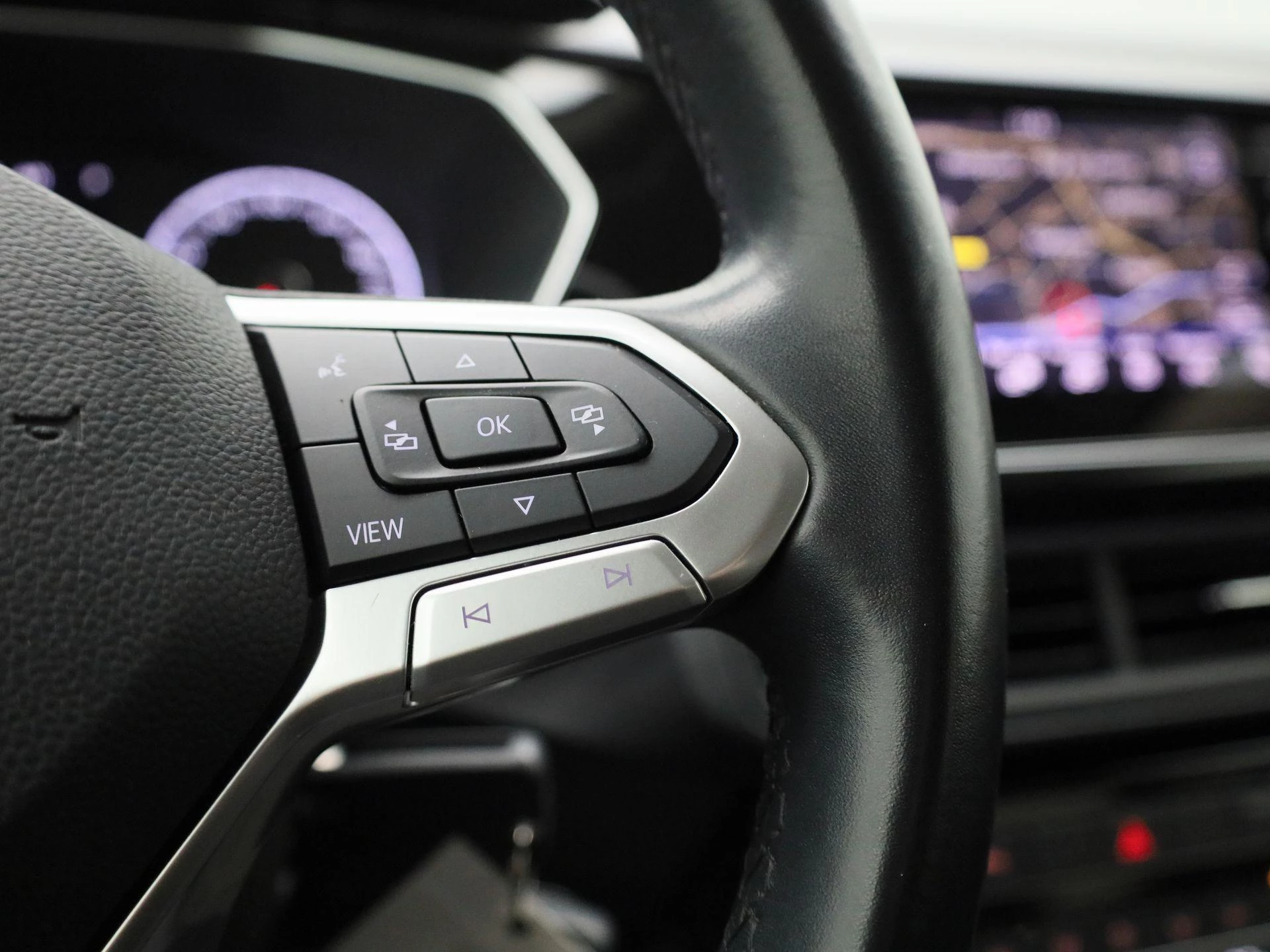 Volkswagen-T-Cross-image-18