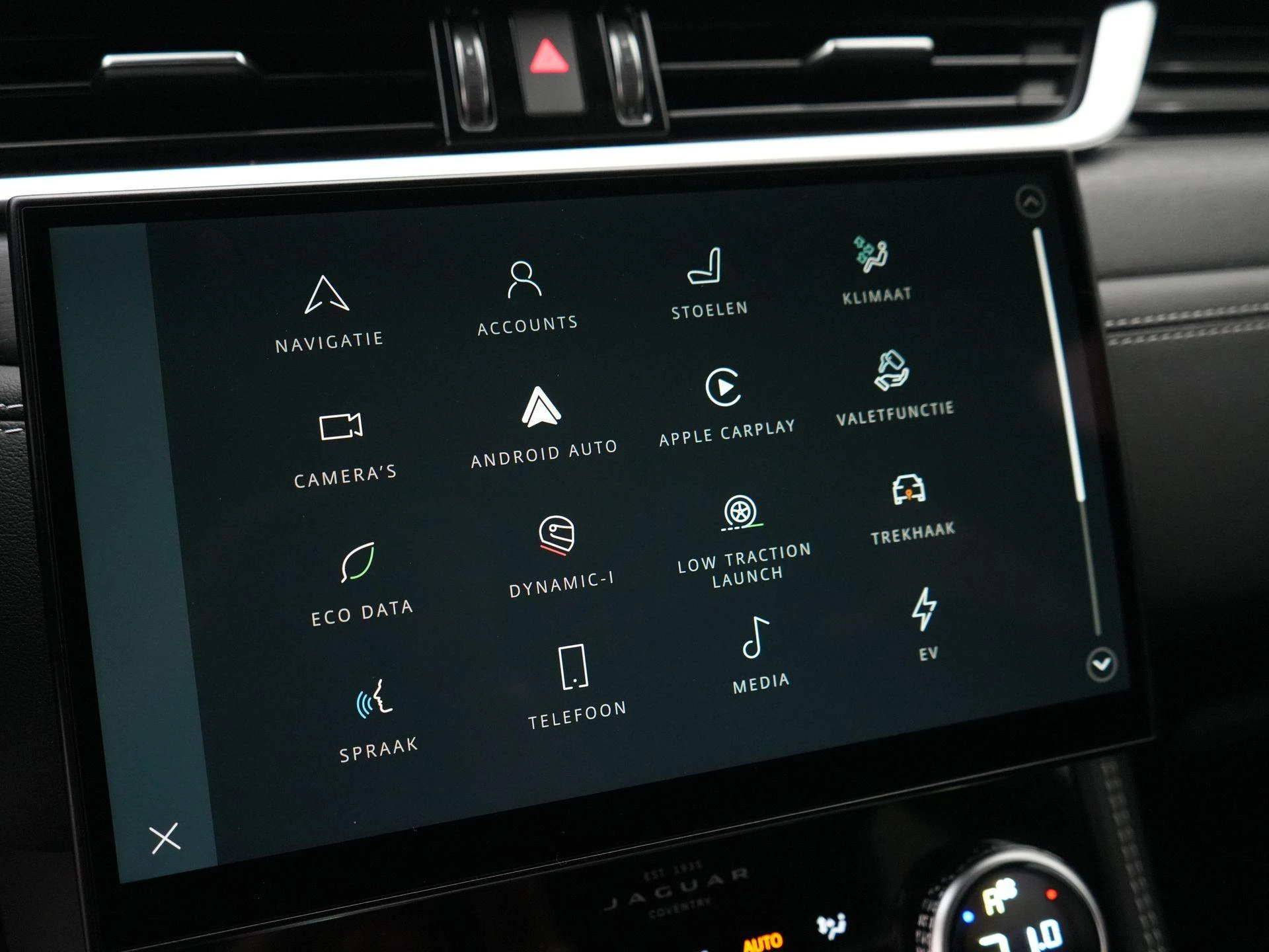 Jaguar F-PACE 2.0 P400e PHEV R-Dynamic Black