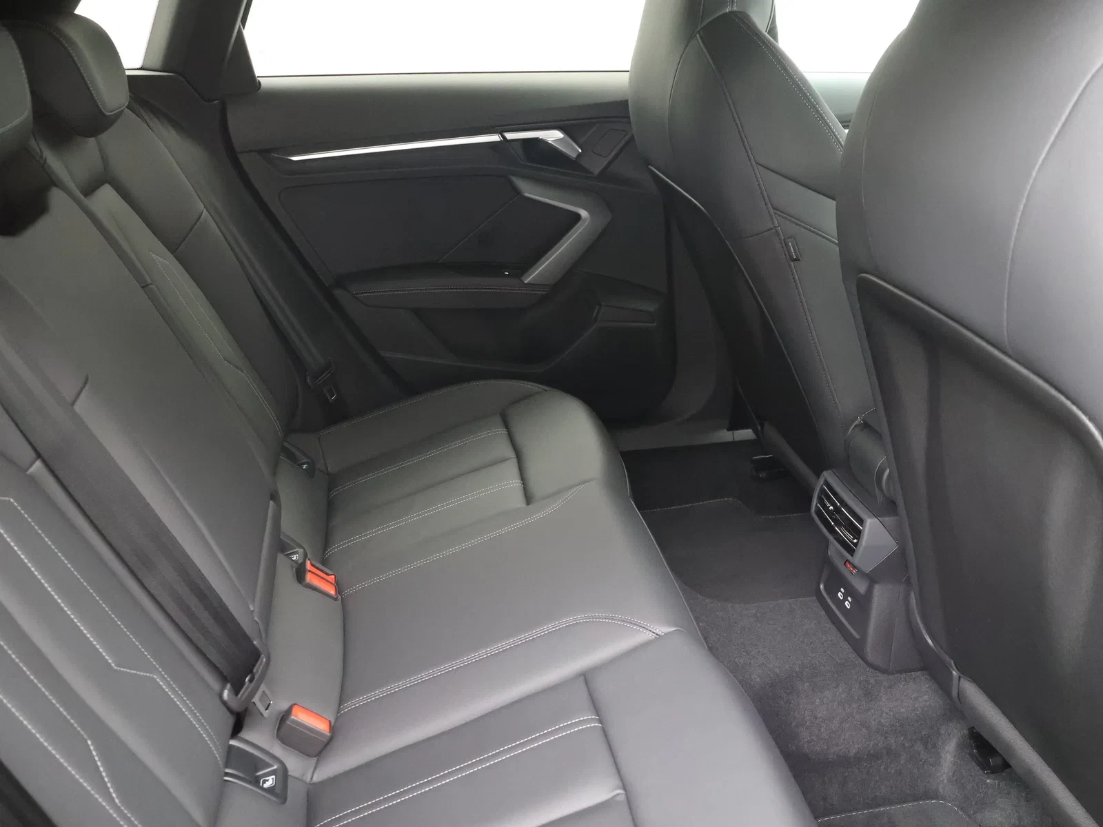 Audi A3 Sportback PHEV Audi A3 Sportback Advanced 40TFSIe PHEV 204PK AUTOMAAT * DEMO *