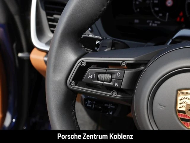 Porsche-911-image-14