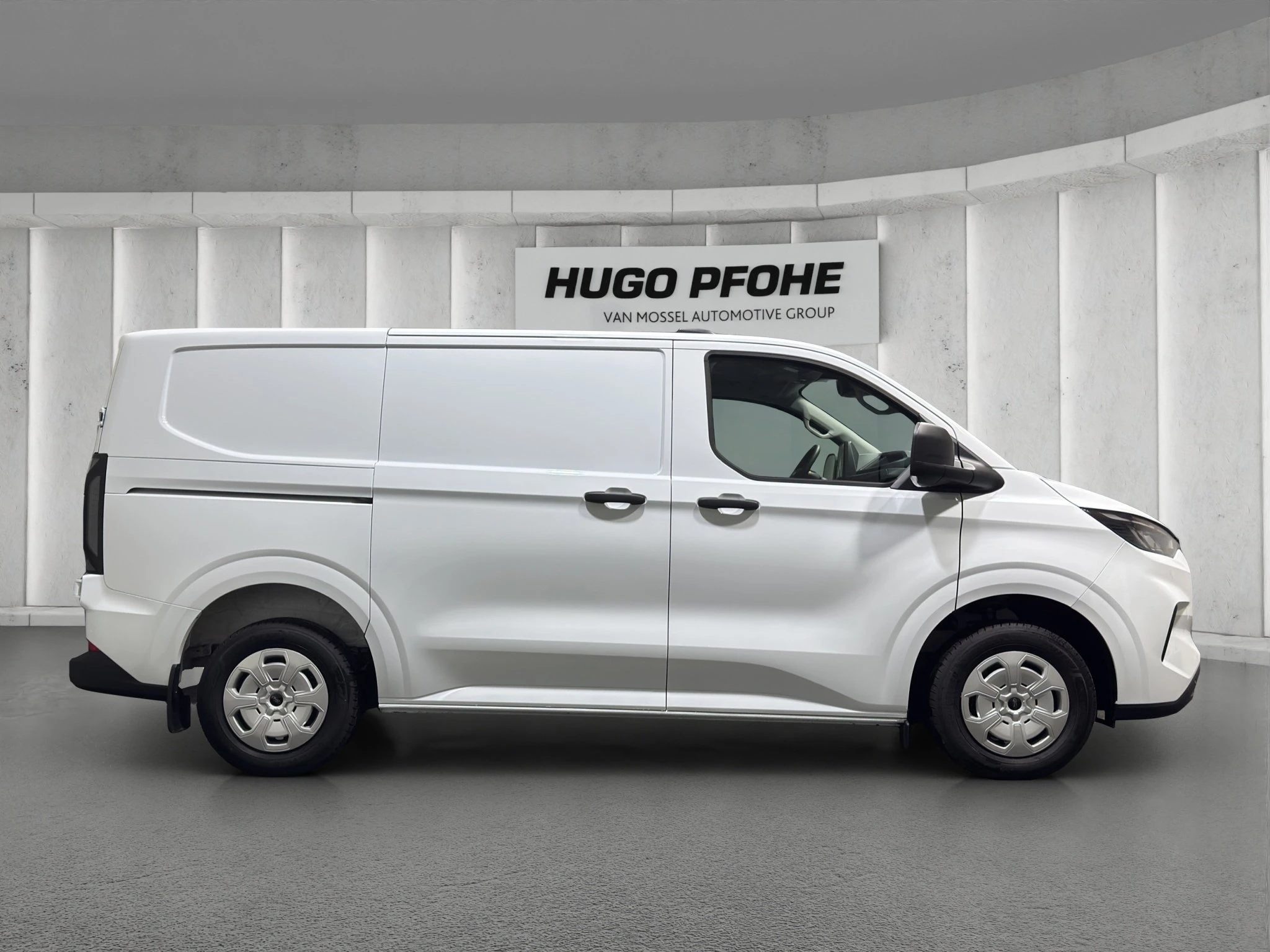 Ford-Transit Custom-image-5
