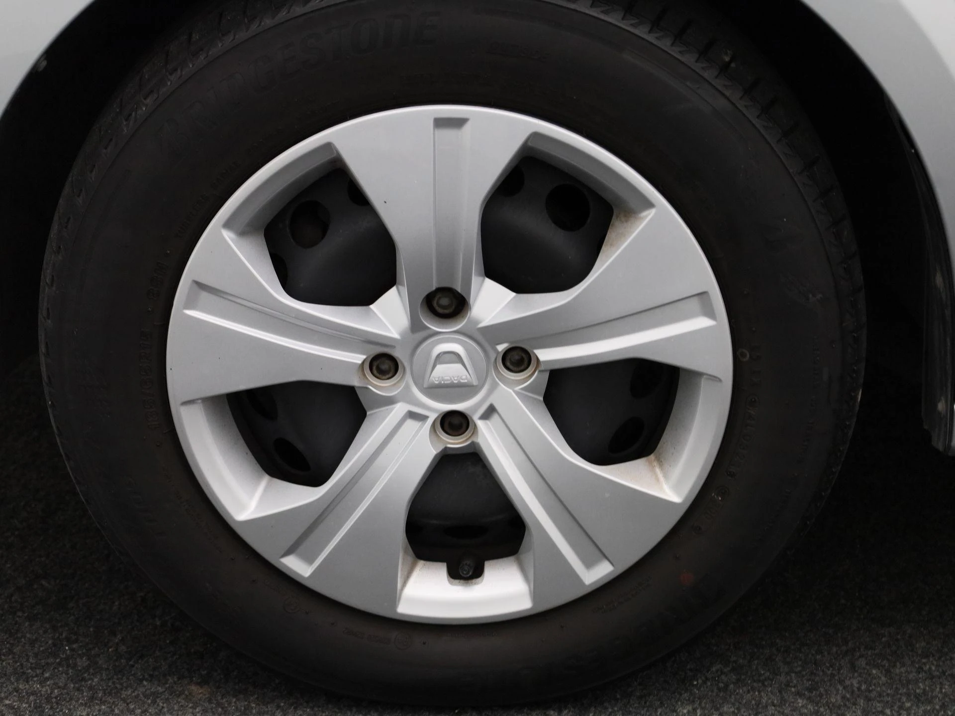 Dacia-Sandero-image-13