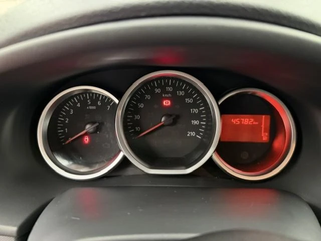Dacia-Sandero Stepway-image-10