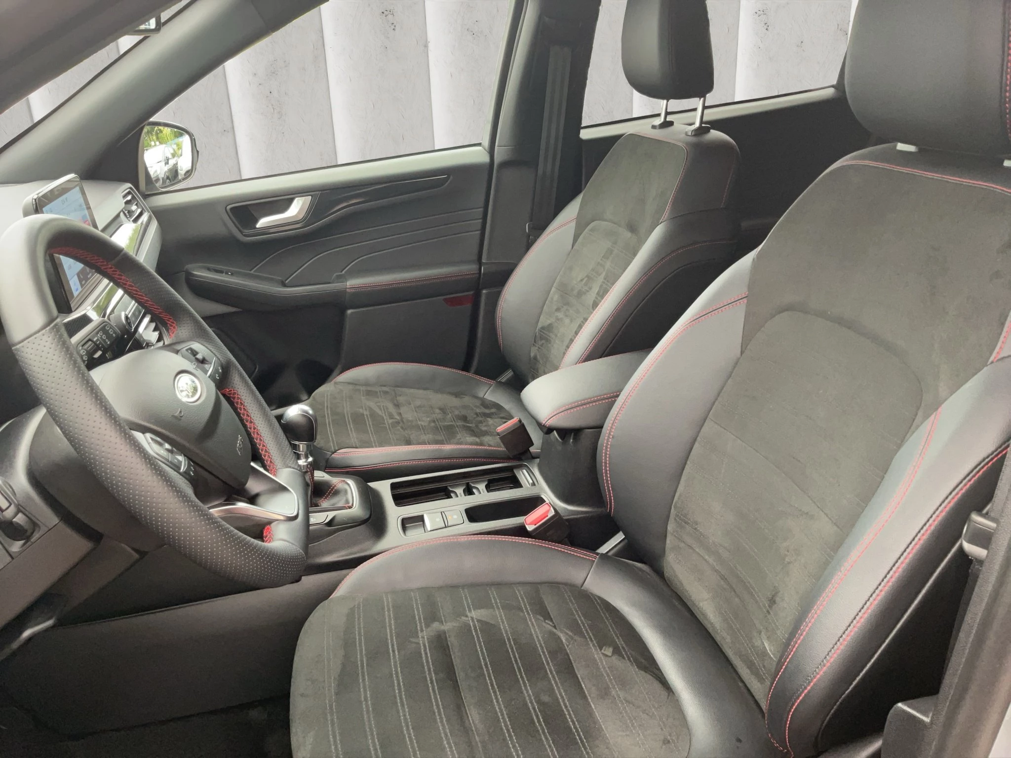 Ford Kuga ST-Line X*PANO*AHK*KAM*ACC*NAVI*SOUND-SYS.