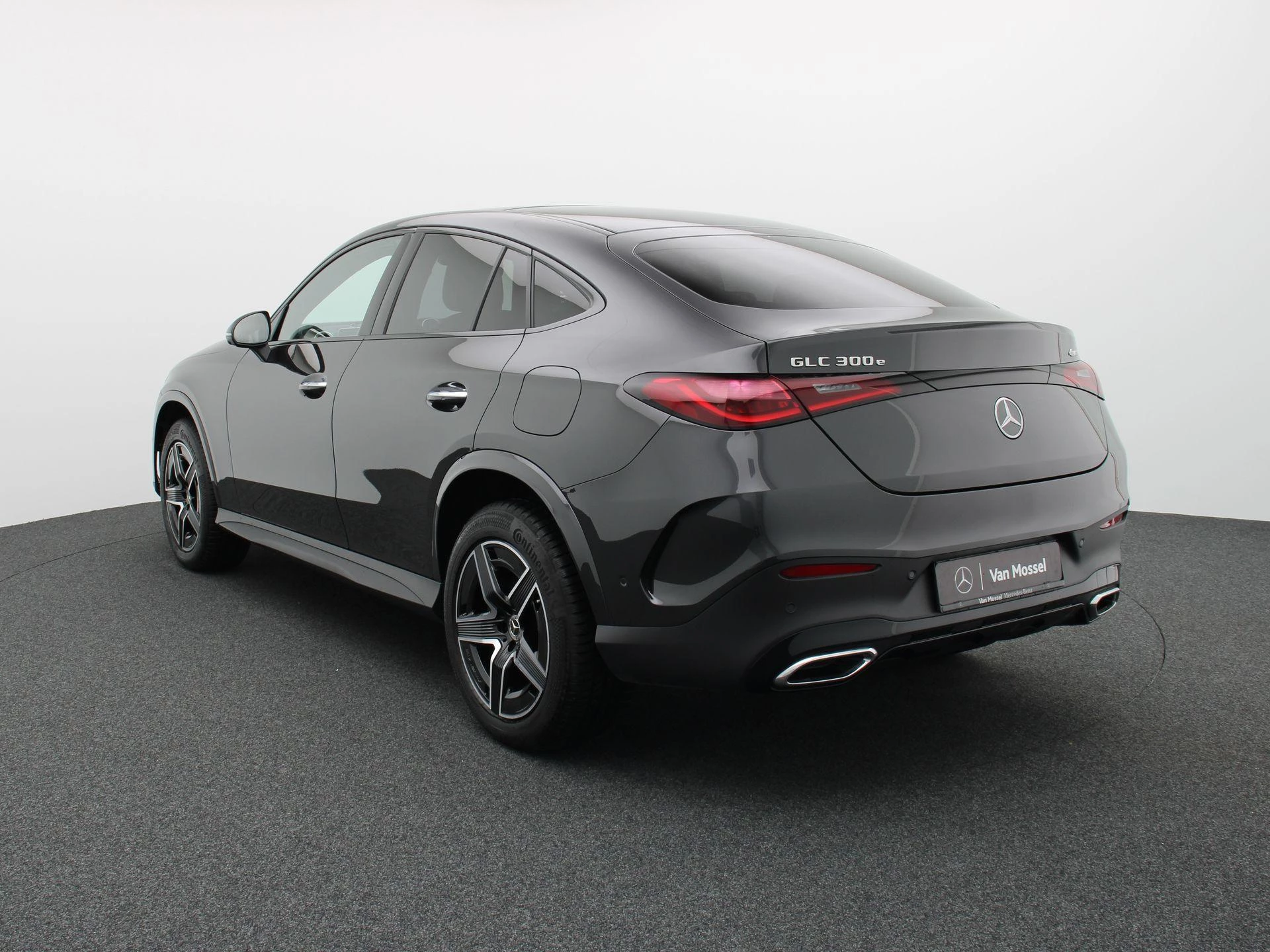 Mercedes-Benz GLC 300e AMG LINE Coupé + PANORAMISCH DAK + DIGITAL LIGHT +