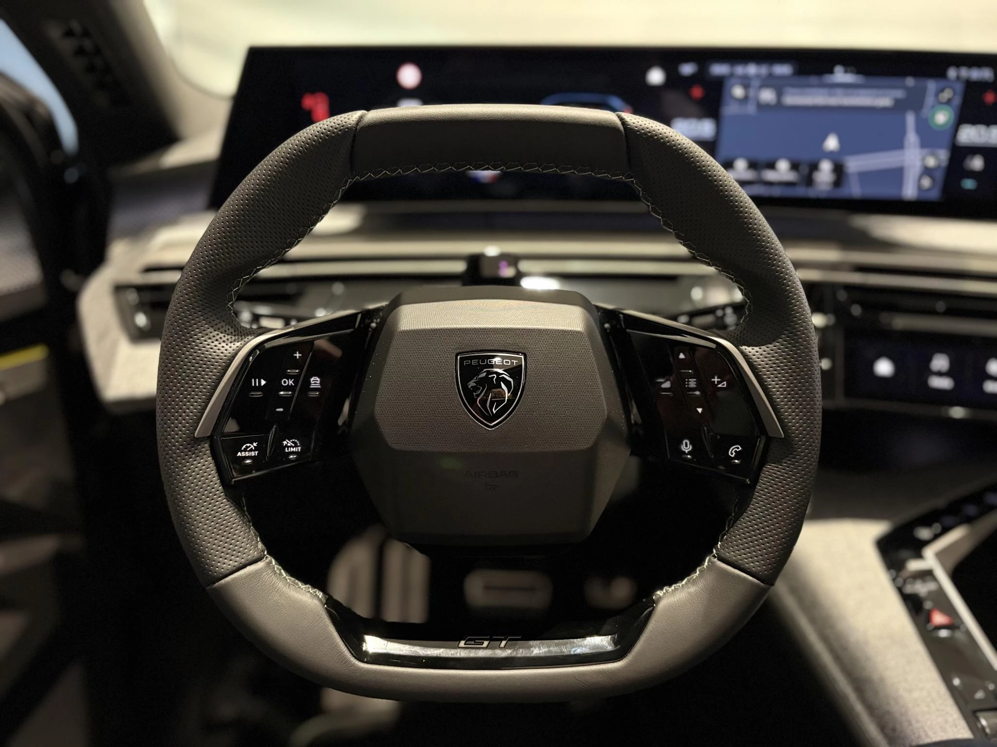 Peugeot-e-5008-image-29