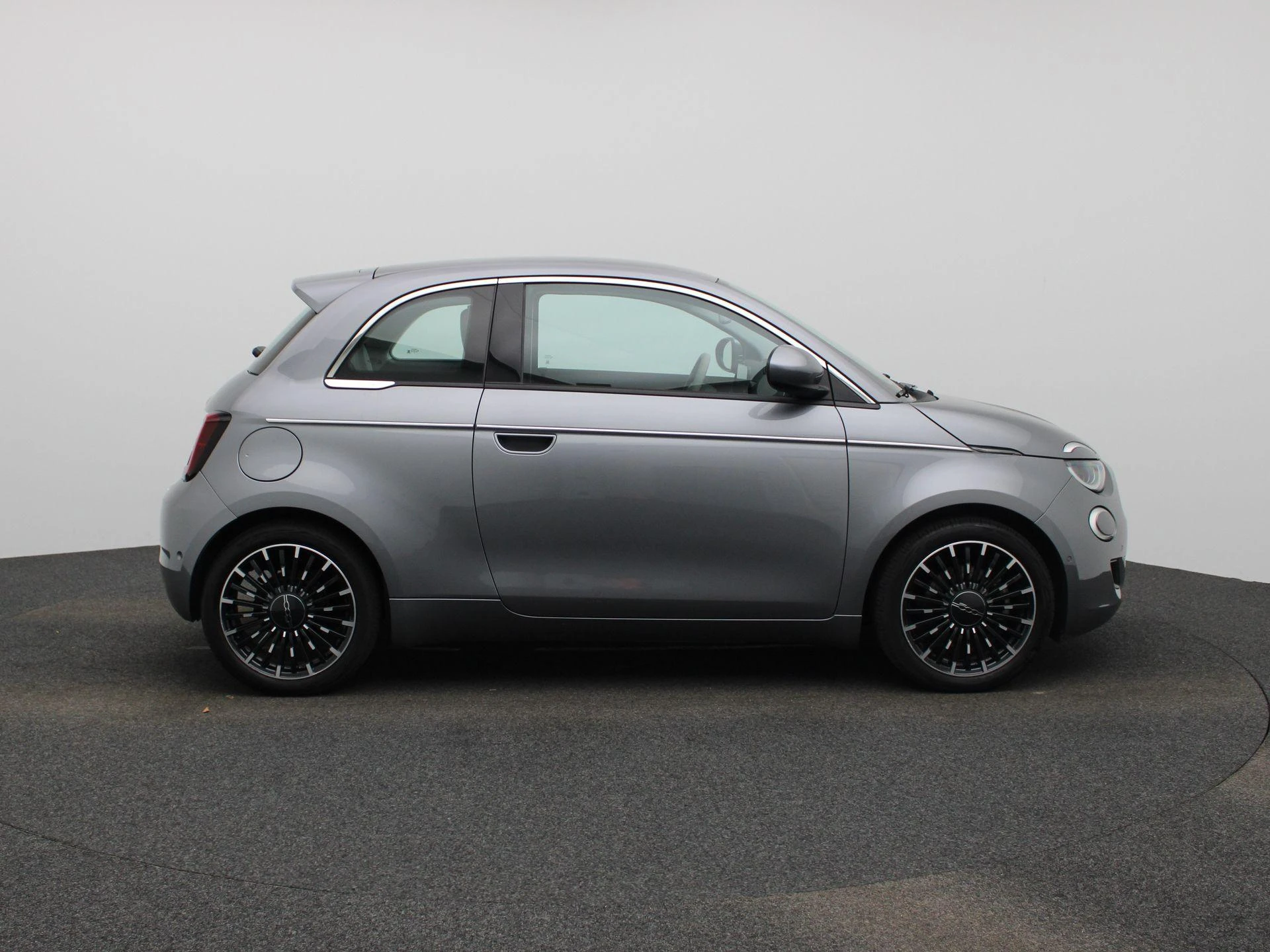 Fiat-500e-image-5
