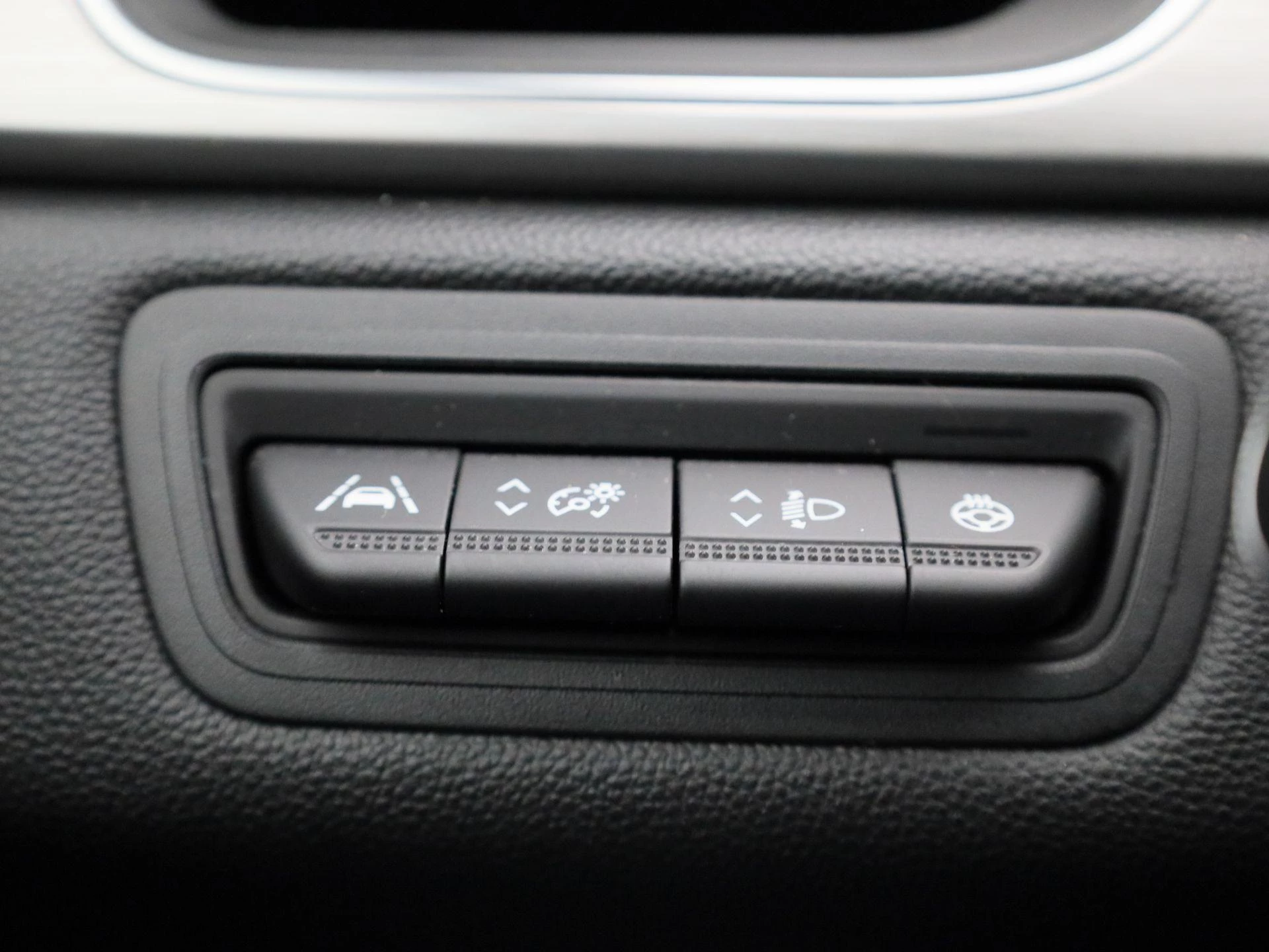 Renault-Captur-image-26