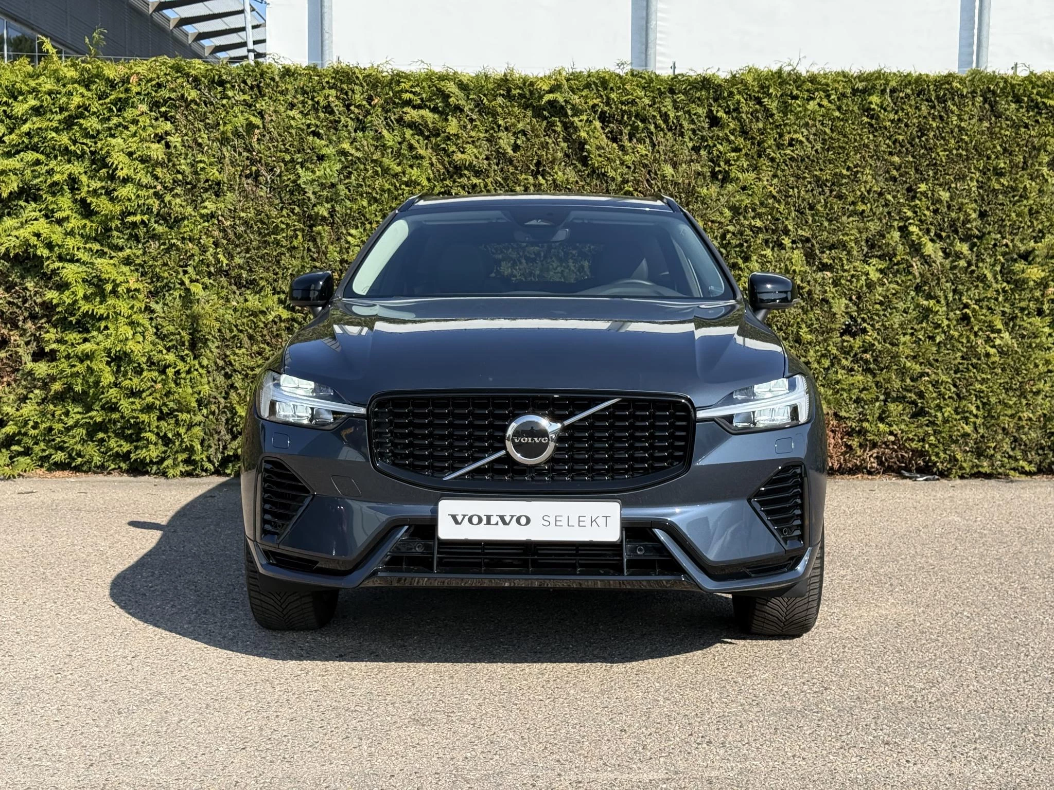 Volvo XC60 T6 Plug in Hybrid AWD Plus Dark