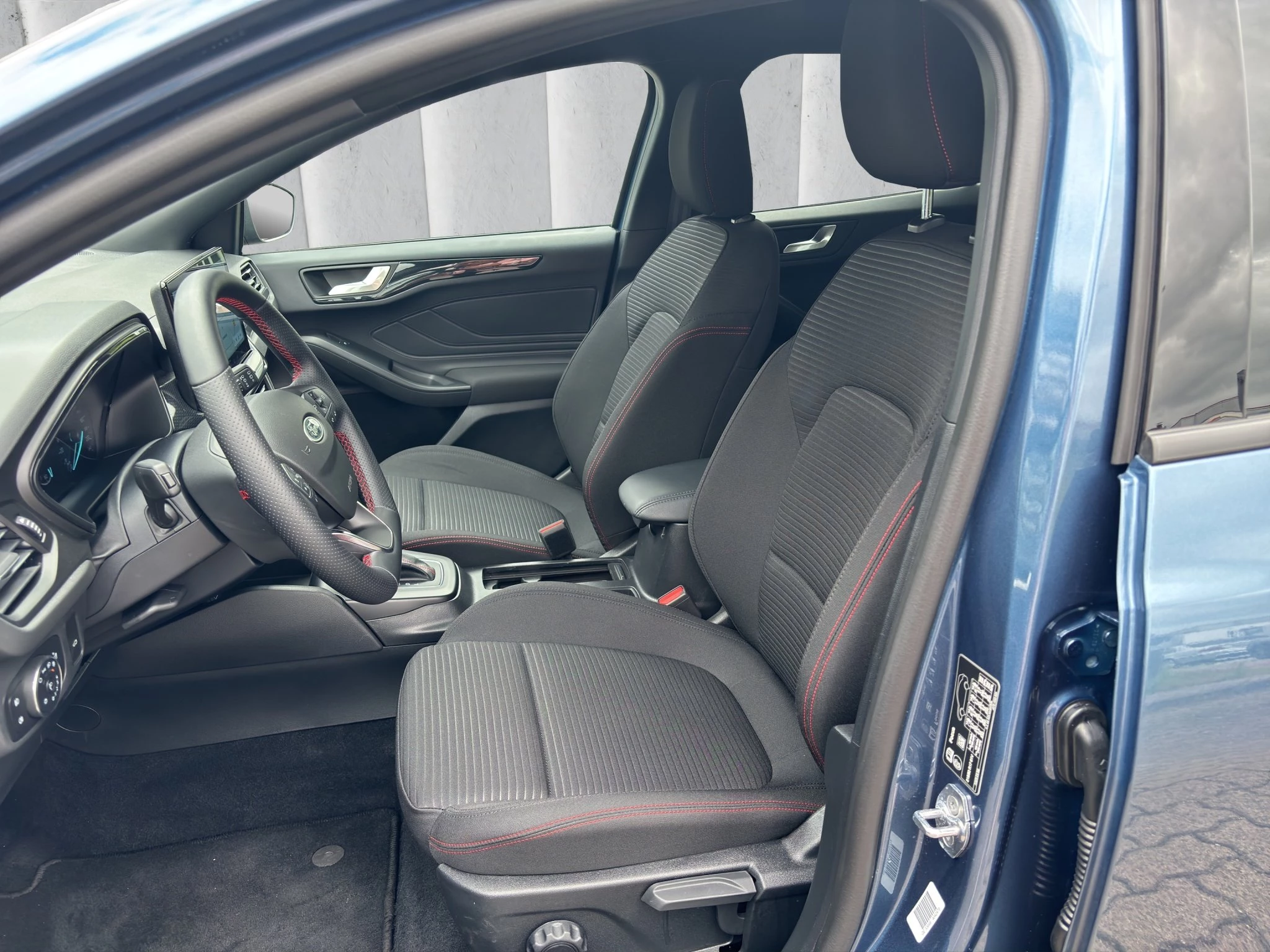 Ford Focus ST-Line Turnier Aut.*ACC*KAM*NAVI*LED*WINTER-PKT.
