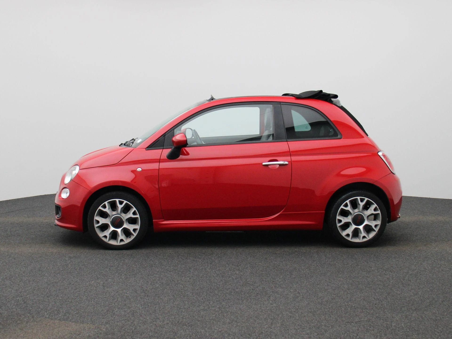 Fiat-500C-image-3