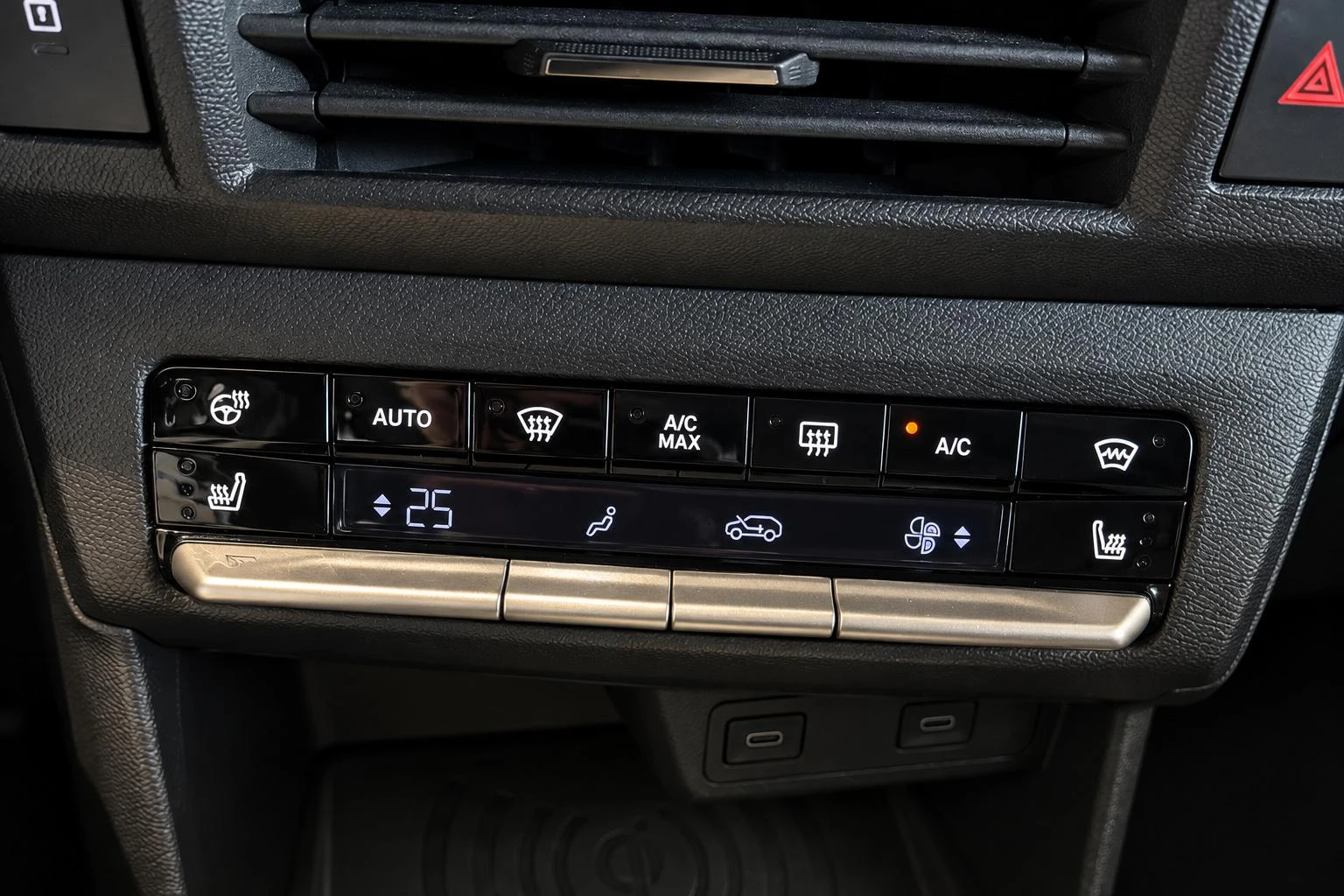 Opel-Frontera-image-15