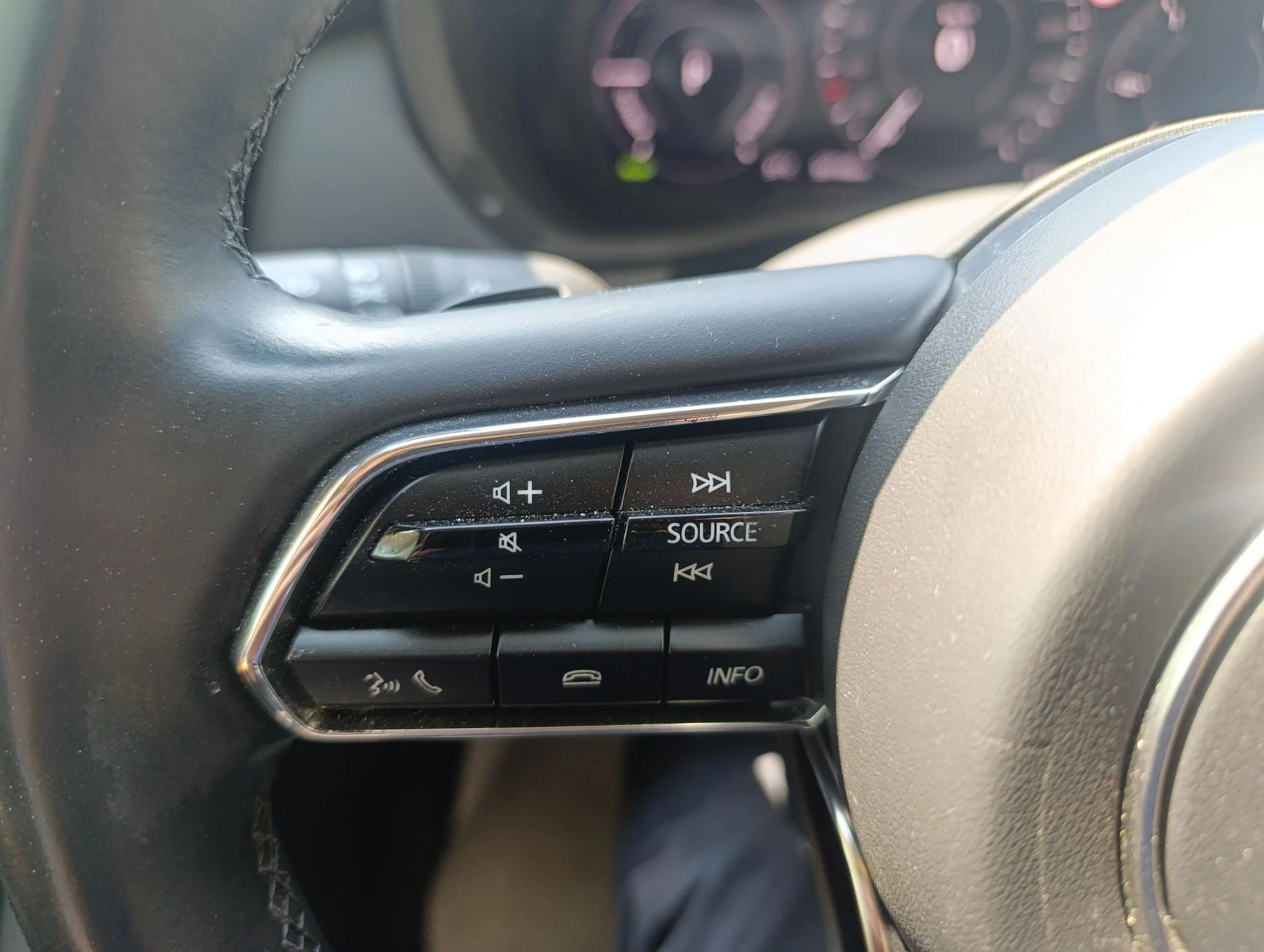 Mazda CX-60 2.5 e-SkyActiv PHEV Takumi