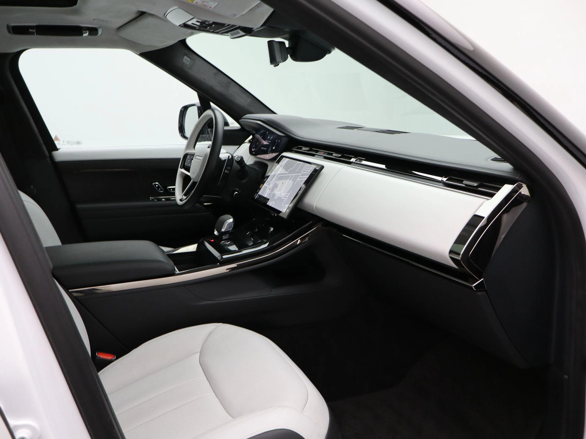 Land Rover-Range Rover Sport-image-34