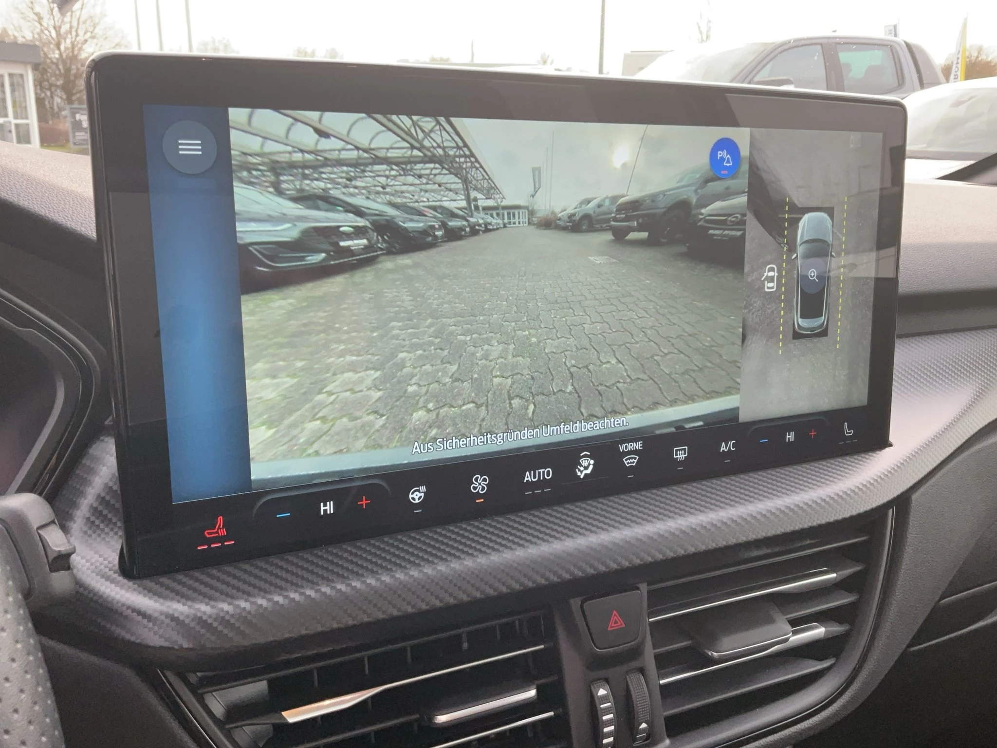 Ford Kuga ST-Line X Aut.*PANO*AHK*360GRAD*LED-MATRIX*NAVI*GRA*WINTER-PKT.