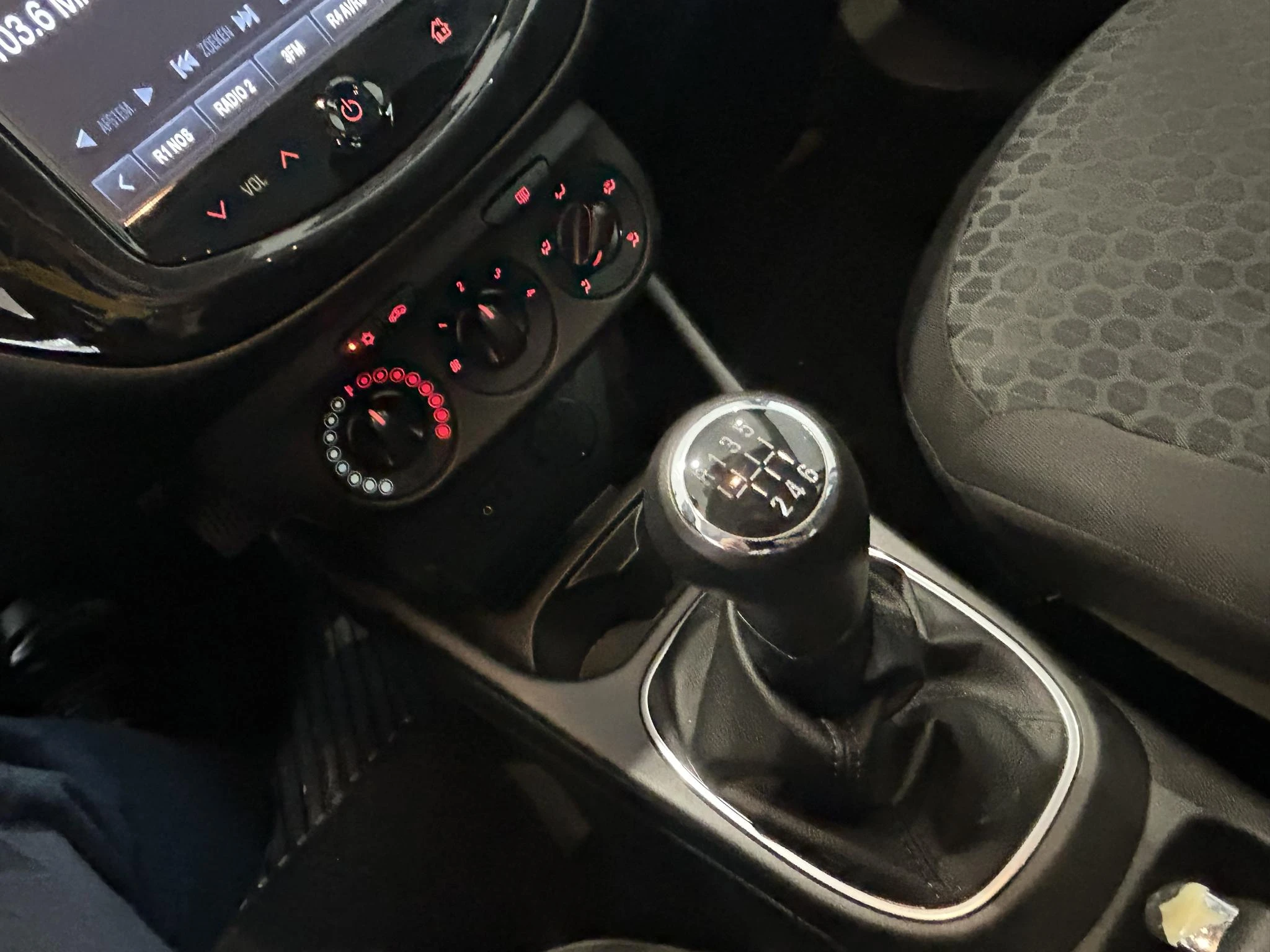 Opel-Corsa-image-15