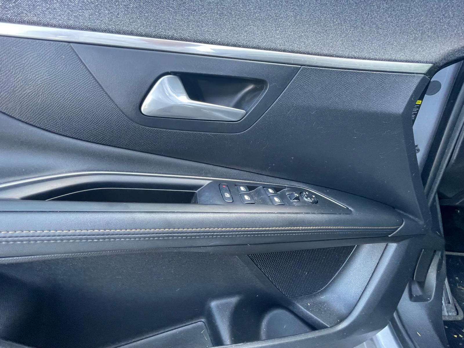 Peugeot 3008 1.2 PureTech 96kW S&S Roadtrip