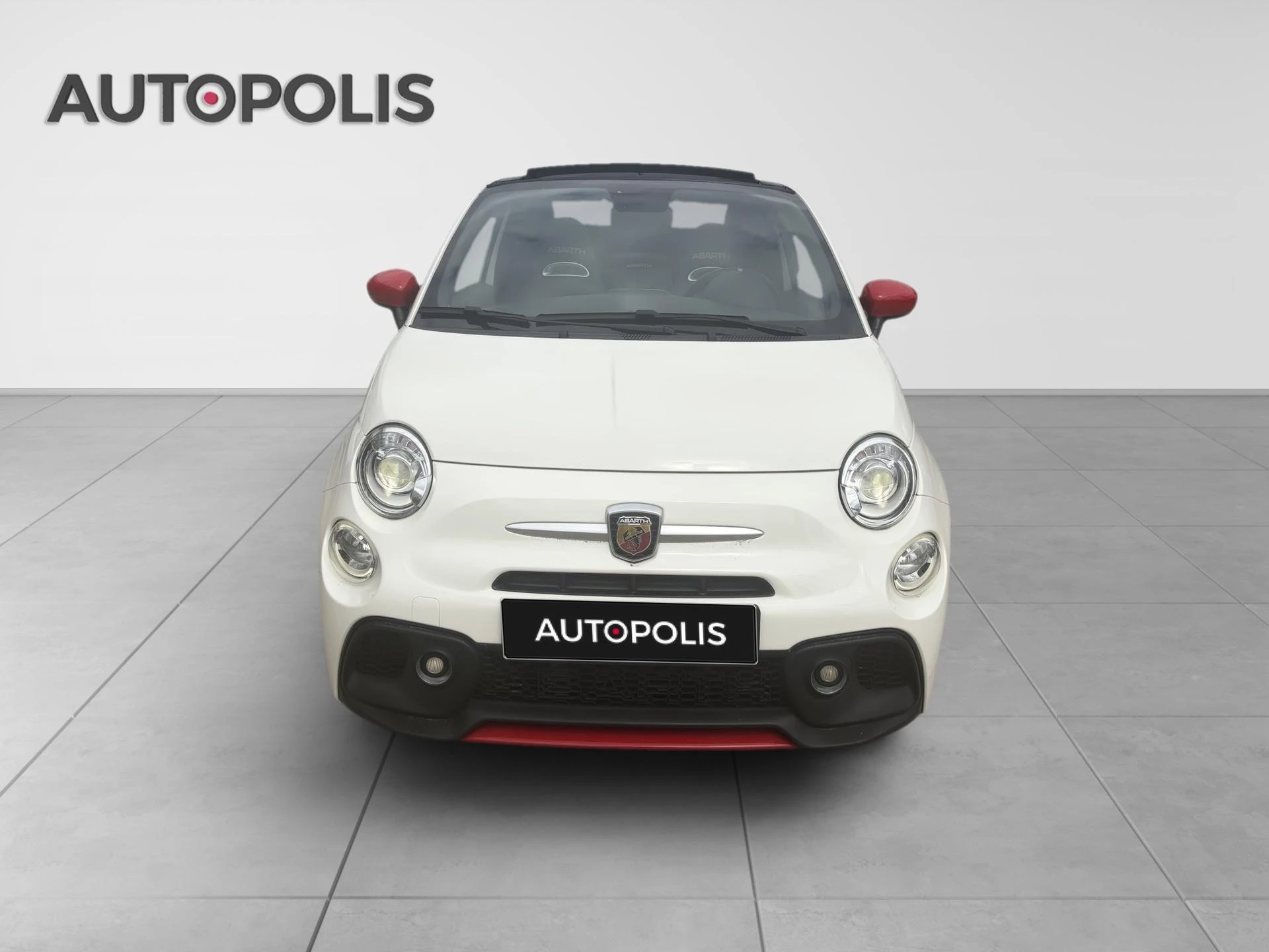 Abarth-500C-image-13