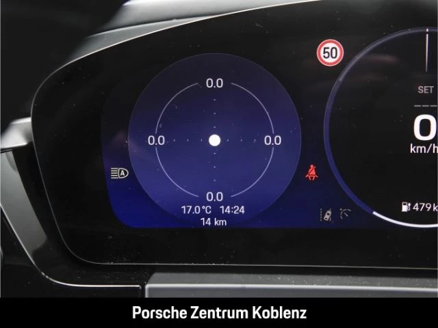 Porsche Macan -