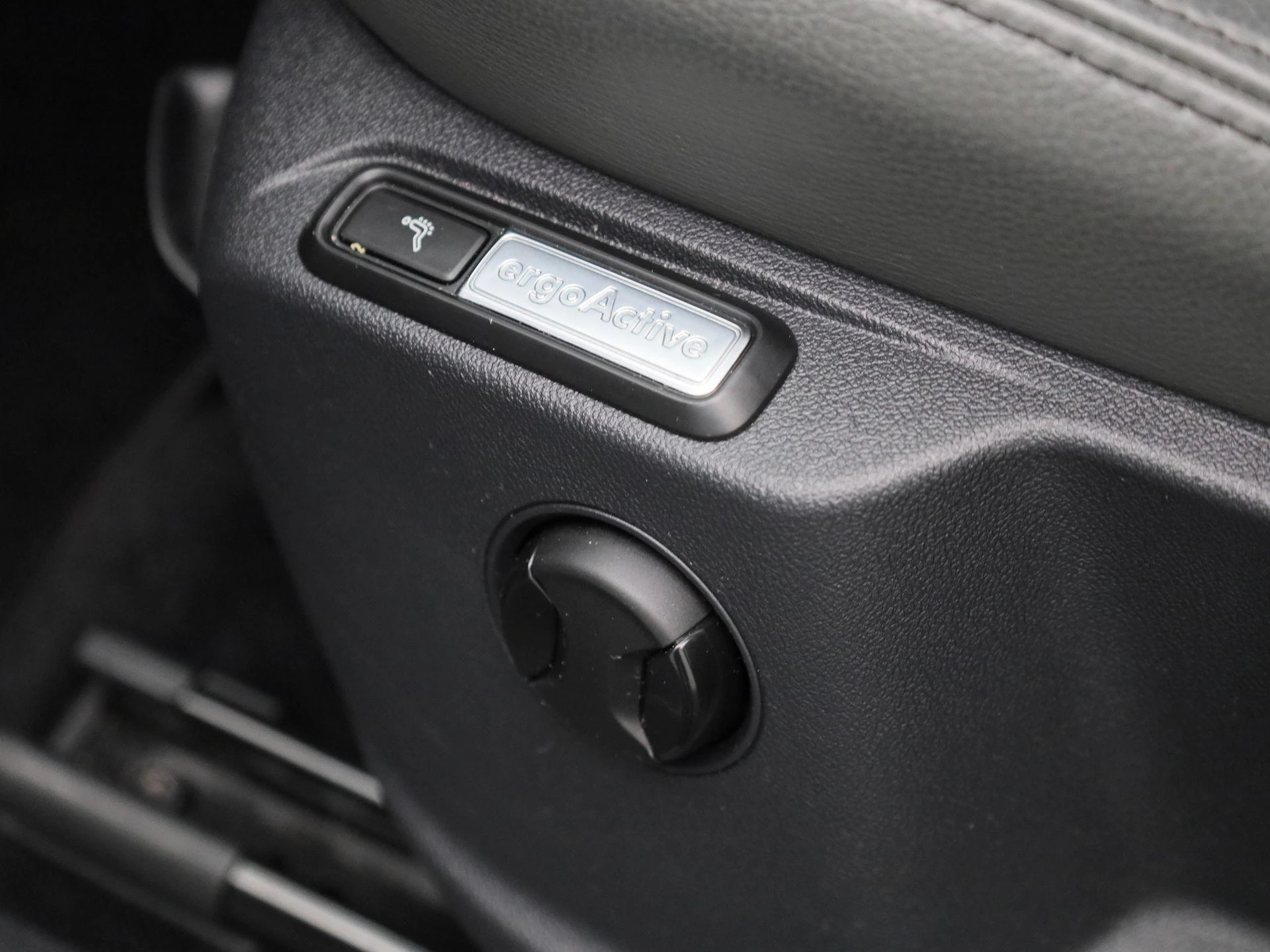 Volkswagen-Tiguan Allspace-image-32
