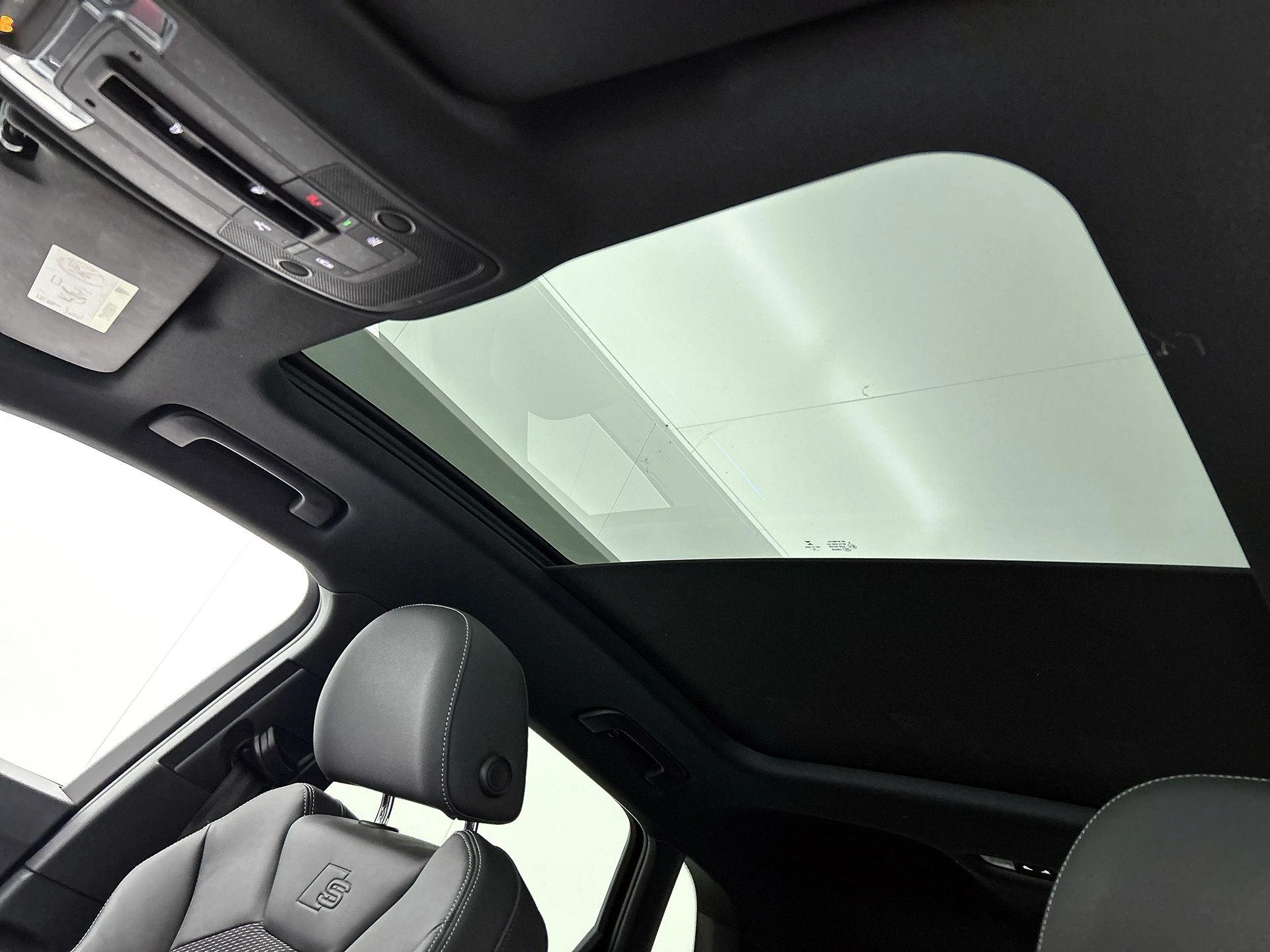 Audi Q3 40 TFSI quattro S Line 190 PK