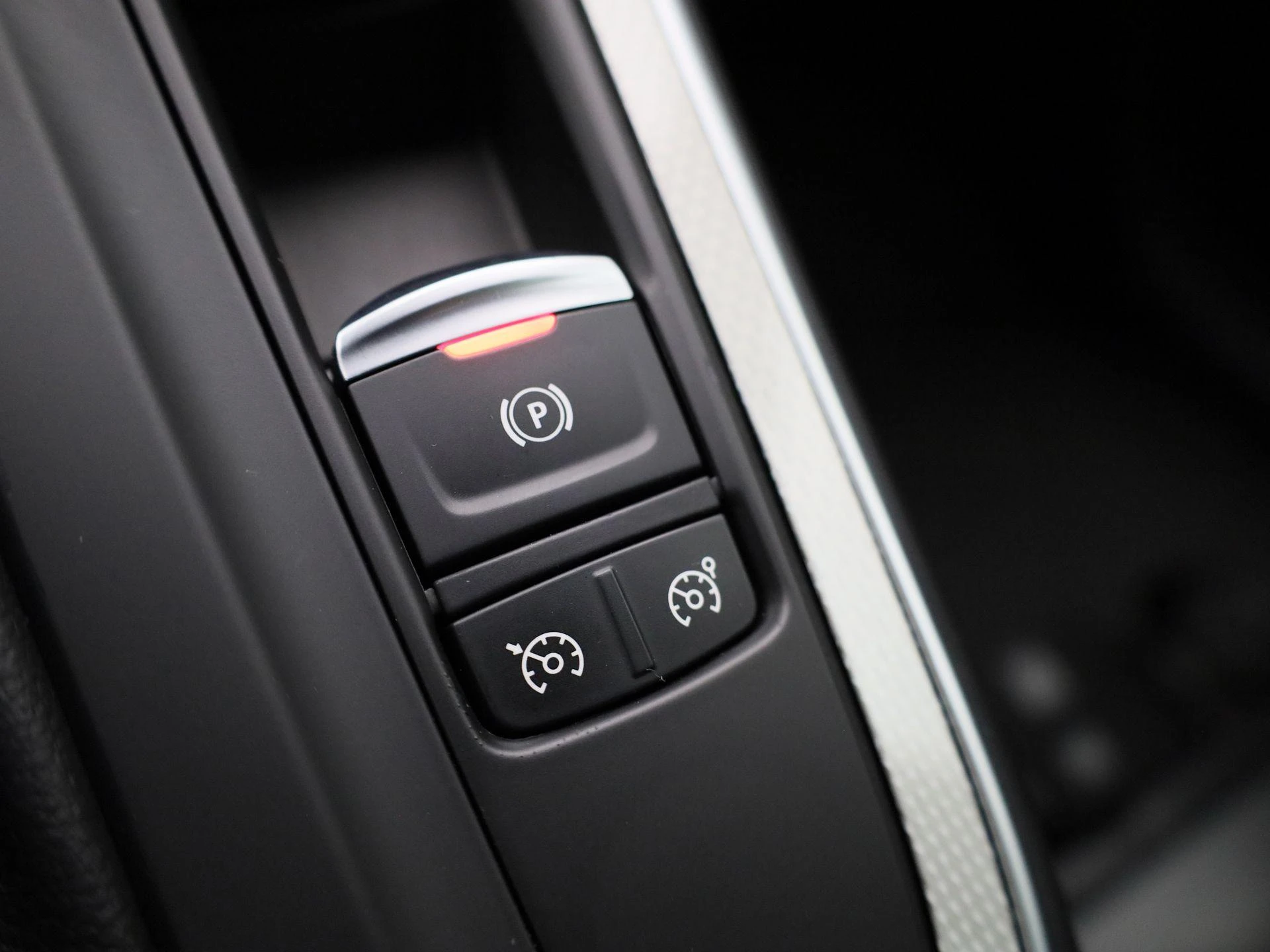 Renault Grand Scénic TCe 140 EDC GPF Black Edition 7P