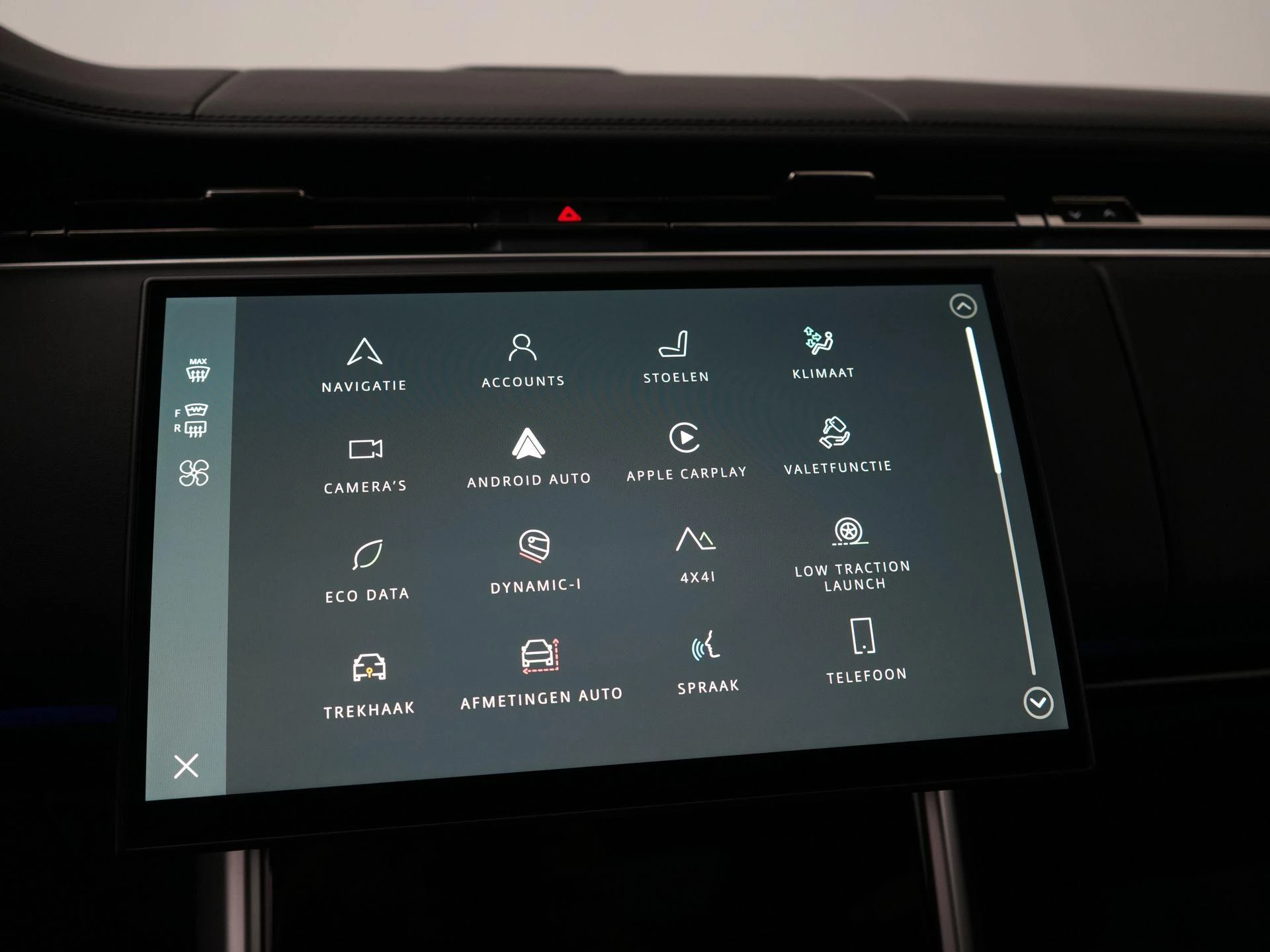 Land Rover-Range Rover-image-20