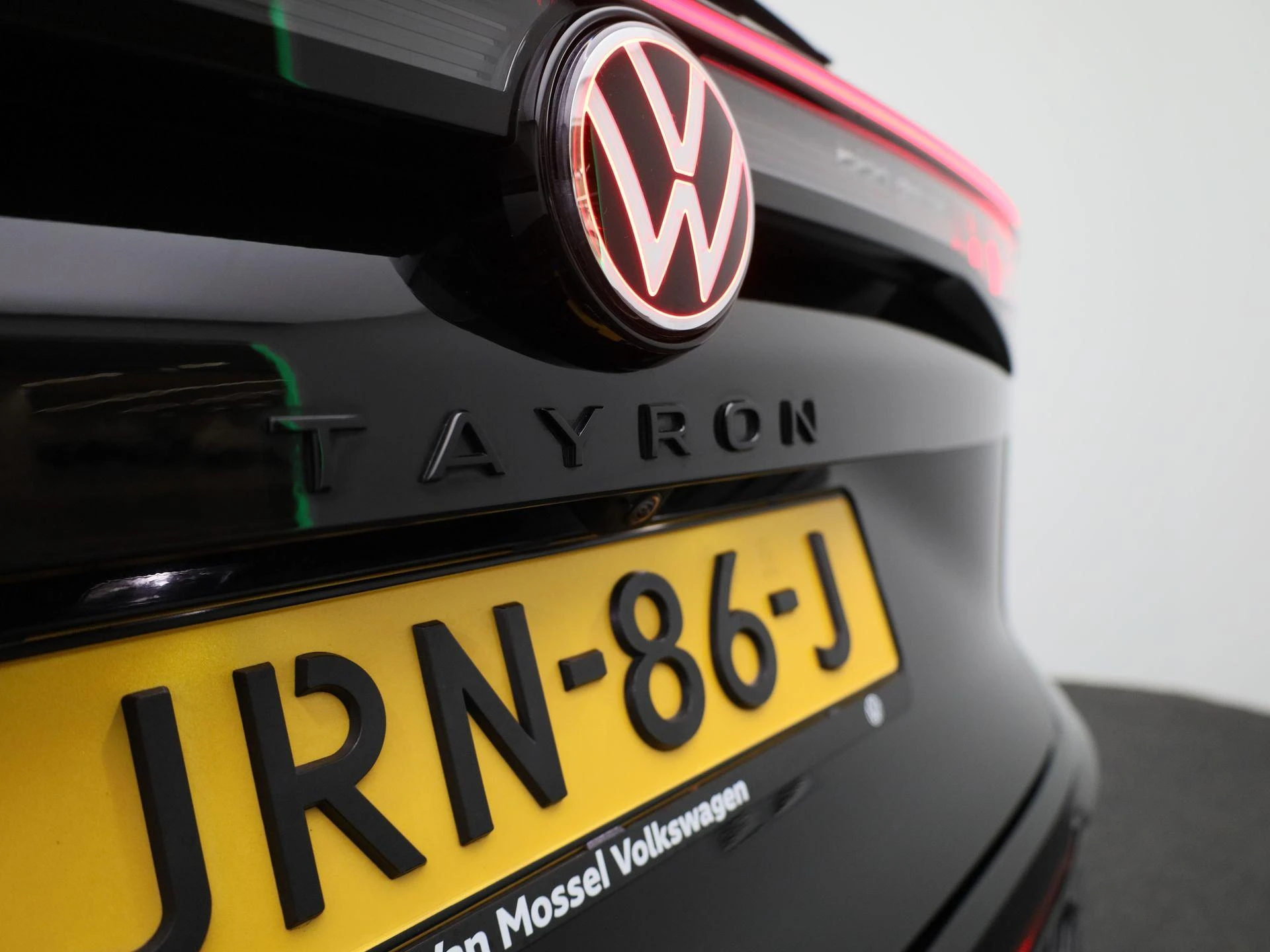 Volkswagen Tayron 1.5 eHybrid R-Line Edition 204 PK|