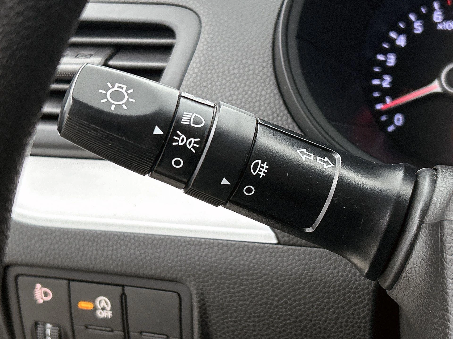 Kia-Picanto-image-7