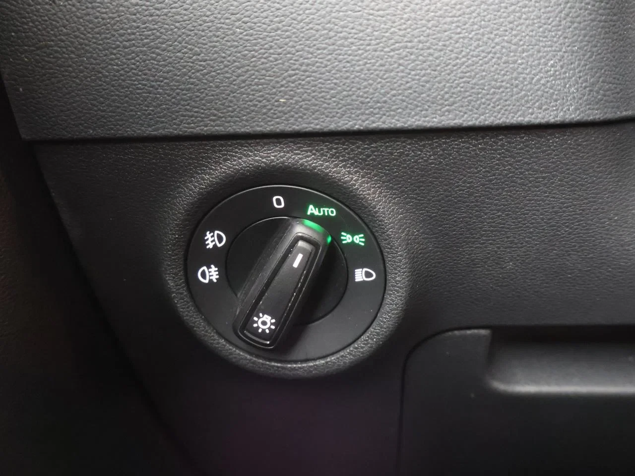 Škoda-Karoq-image-23
